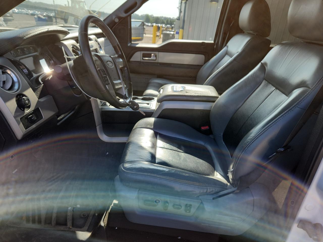 2011 Ford F150 Supercrew White vin: 1FTFW1E67BFA47022
