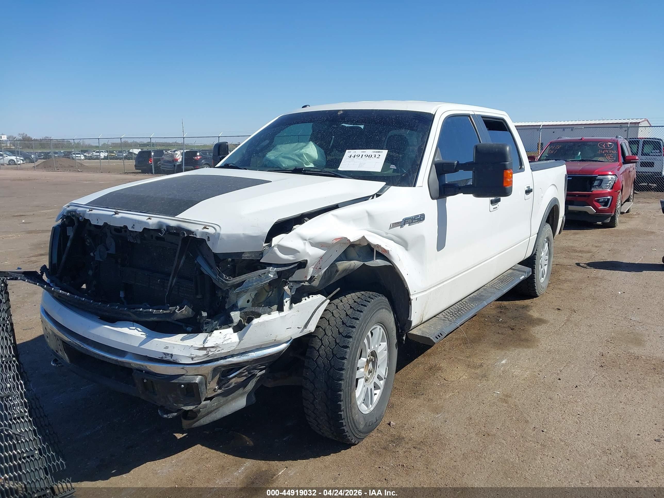 2014 Ford F-150 Lariat White vin: 1FTFW1E67EFB41079