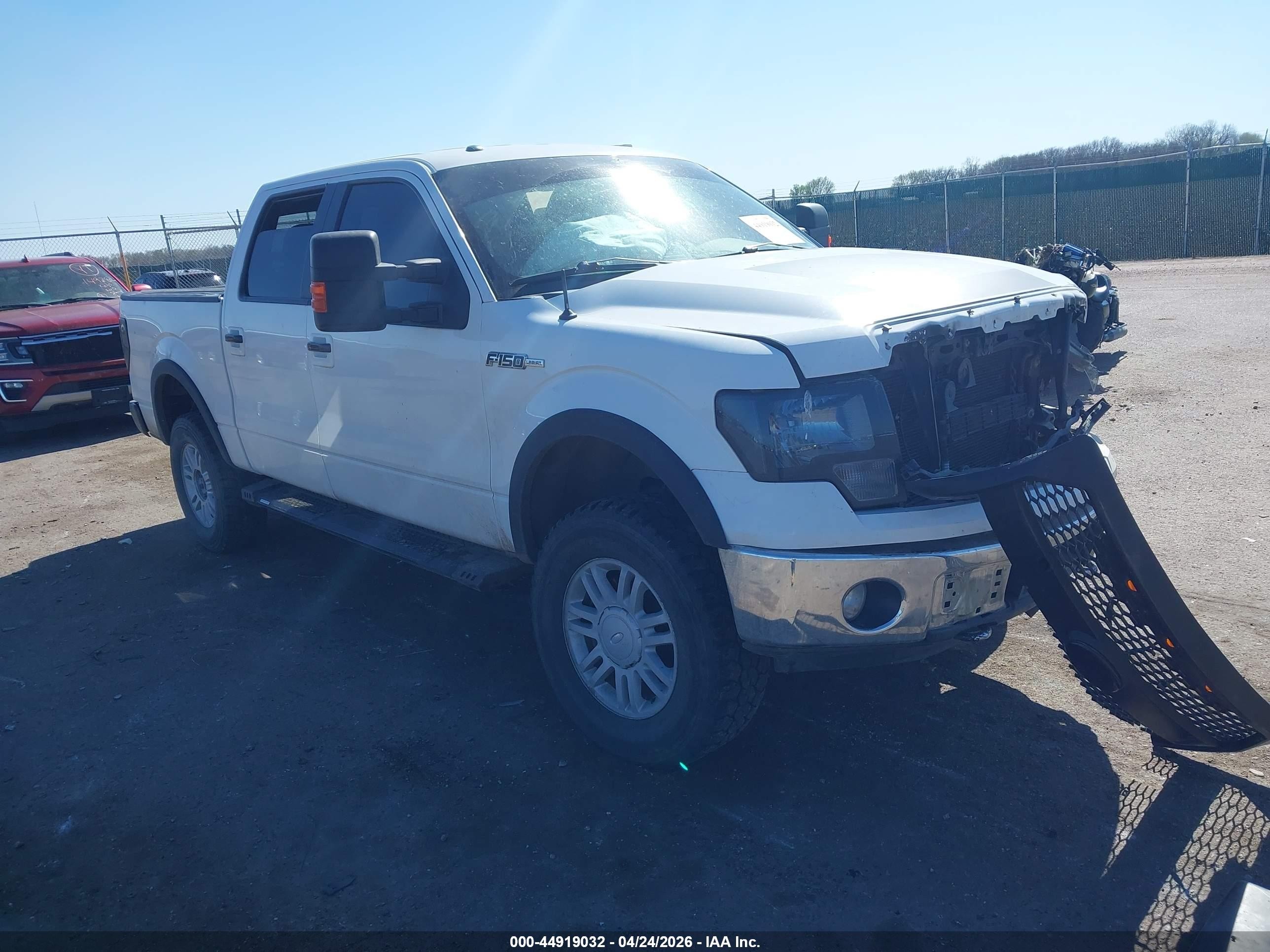 2014 Ford F-150 Lariat White vin: 1FTFW1E67EFB41079