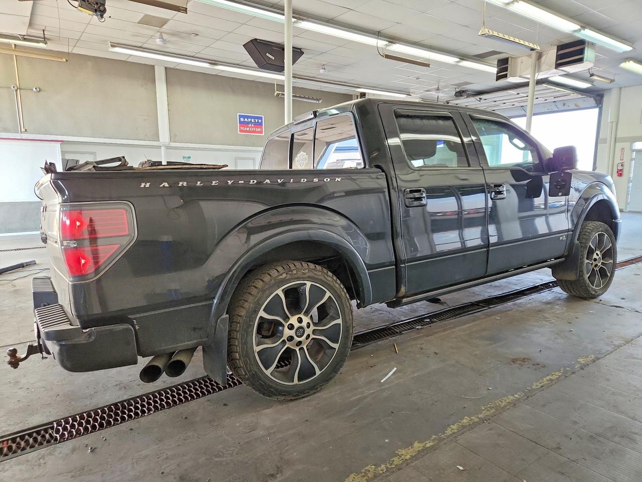 2012 Ford F150 Supercrew Black vin: 1FTFW1E68CFB48295
