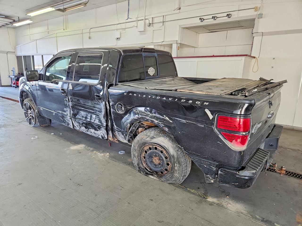 2012 Ford F150 Supercrew Black vin: 1FTFW1E68CFB48295