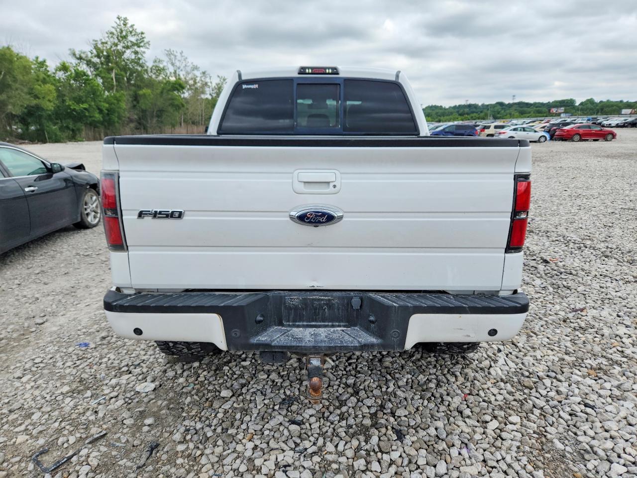 2013 Ford F150 Supercrew White vin: 1FTFW1E68DFB98261