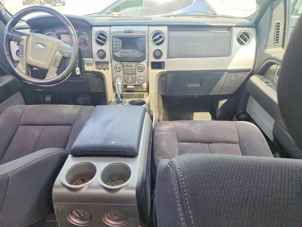 2013 Ford F150 Supercrew White vin: 1FTFW1E68DFB98261