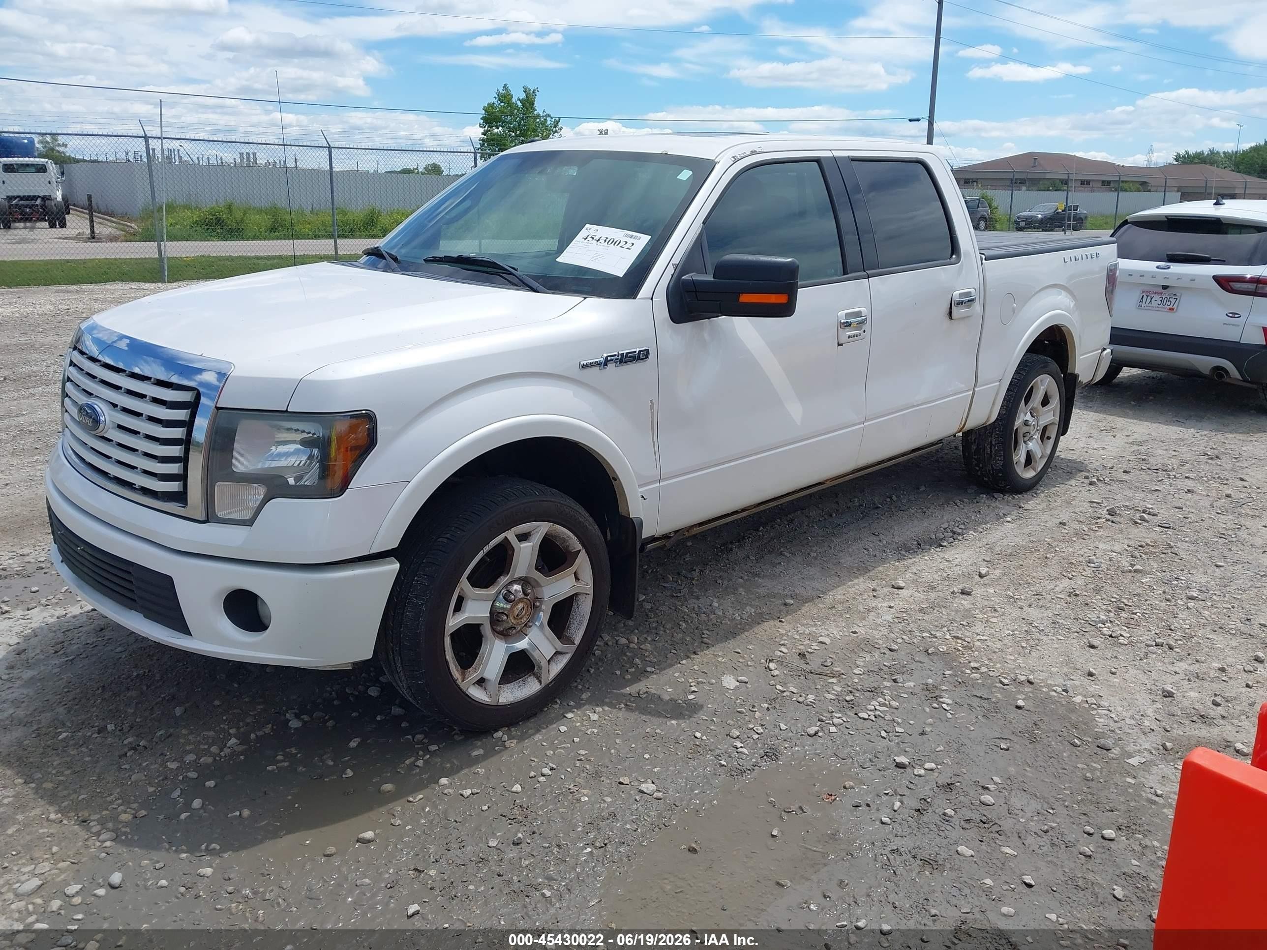 2011 Ford F-150 Harley-davidson/lariat/lariat Limited/platinum White vin: 1FTFW1E6XBFA01359