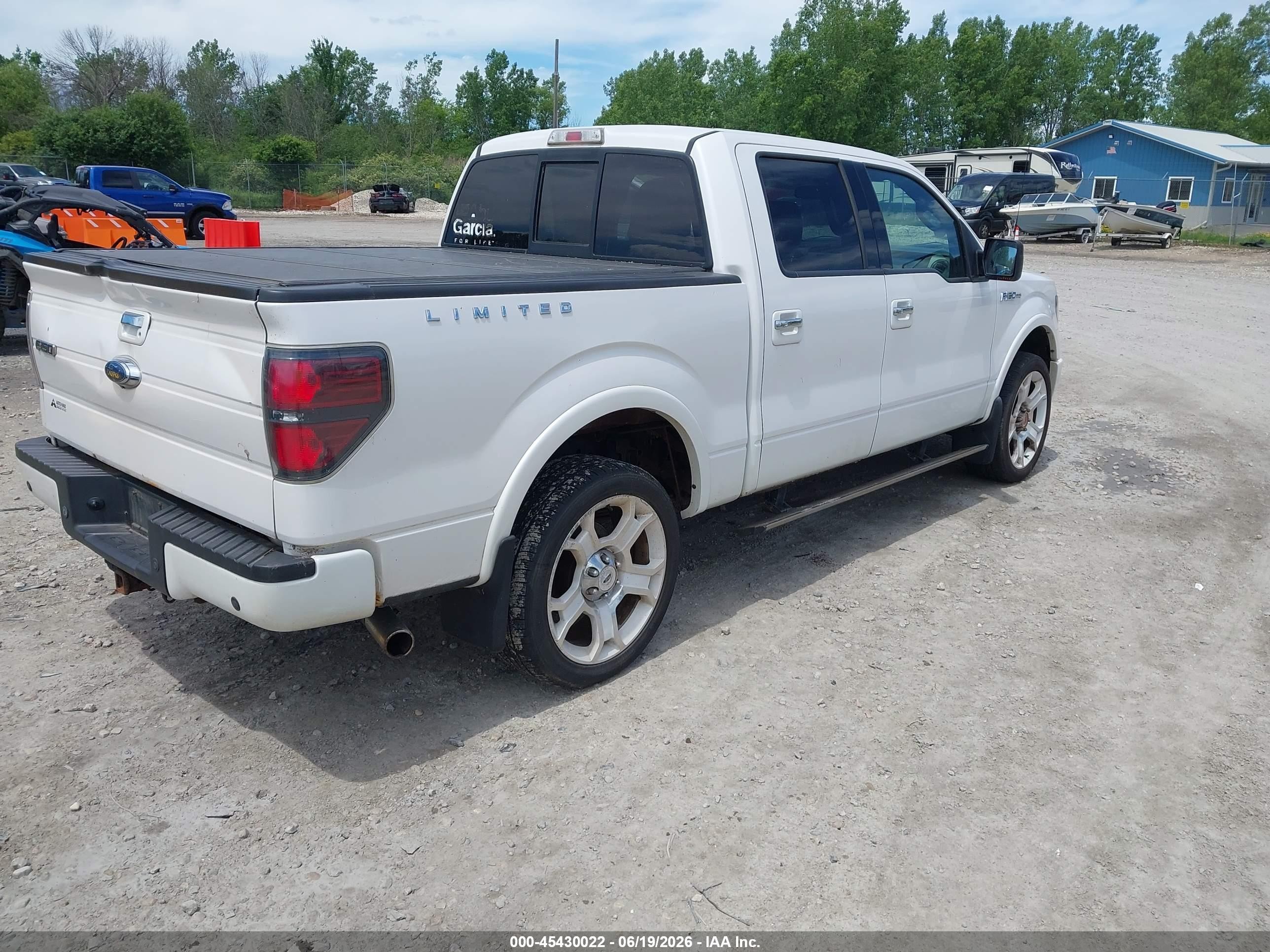 2011 Ford F-150 Harley-davidson/lariat/lariat Limited/platinum White vin: 1FTFW1E6XBFA01359