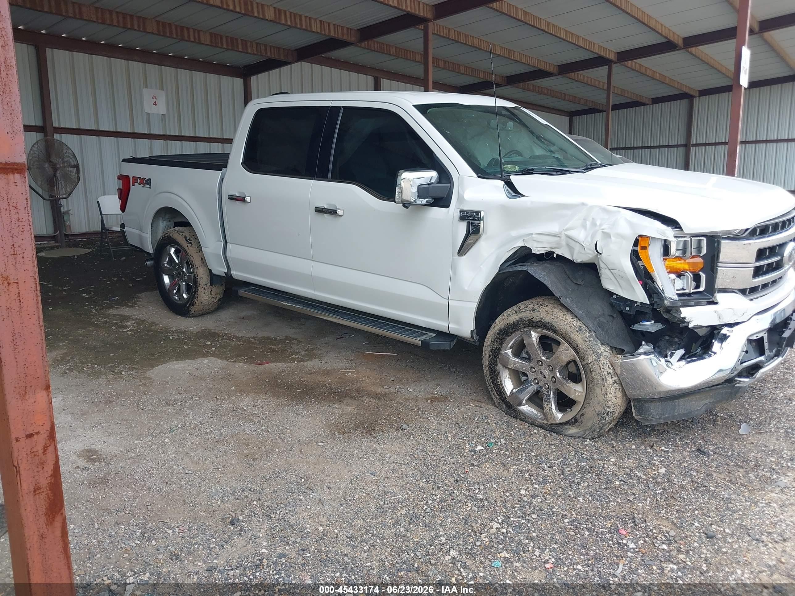 2022 Ford F-150 Lariat White vin: 1FTFW1E81NFC41633