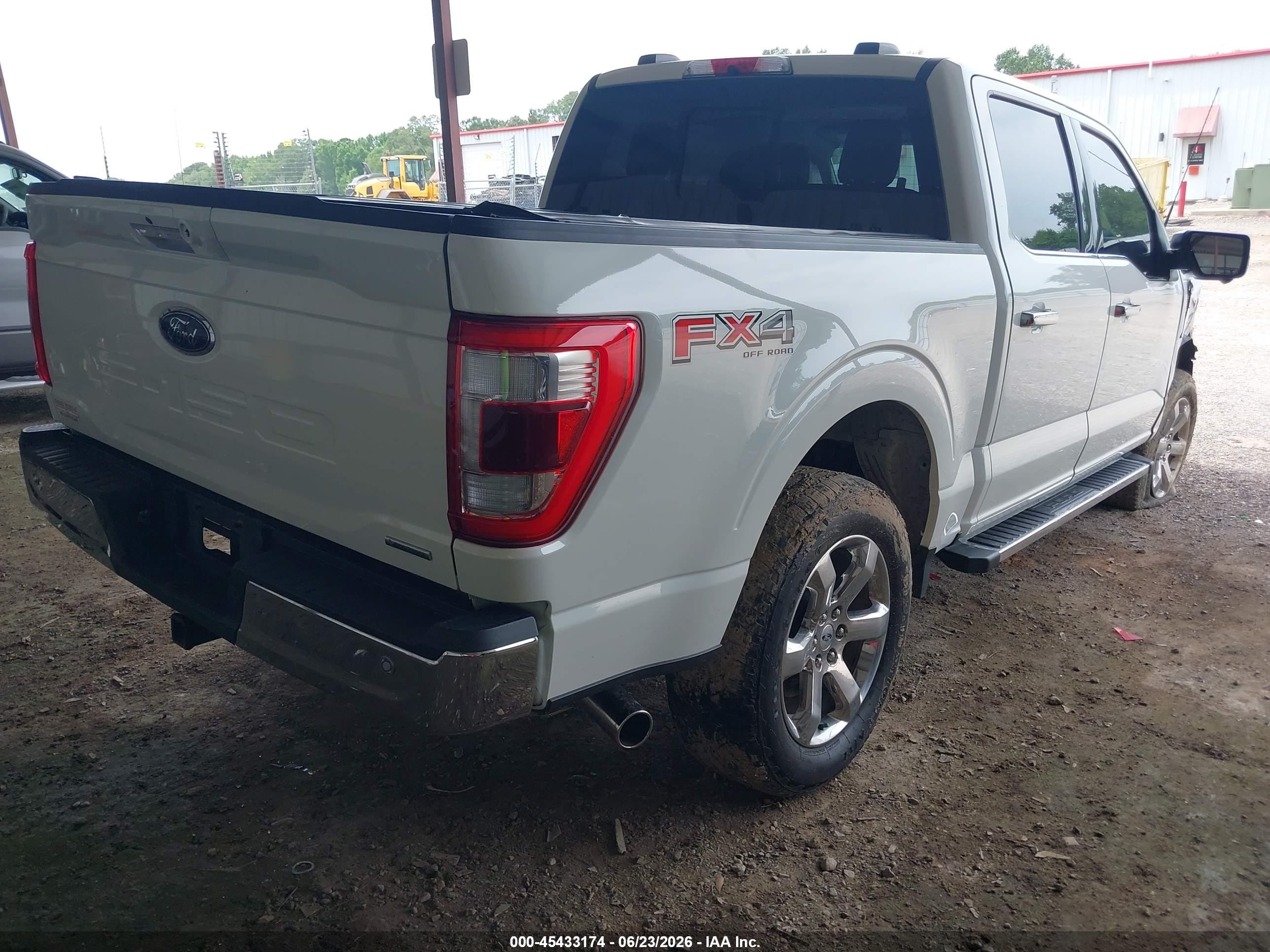 2022 Ford F-150 Lariat White vin: 1FTFW1E81NFC41633