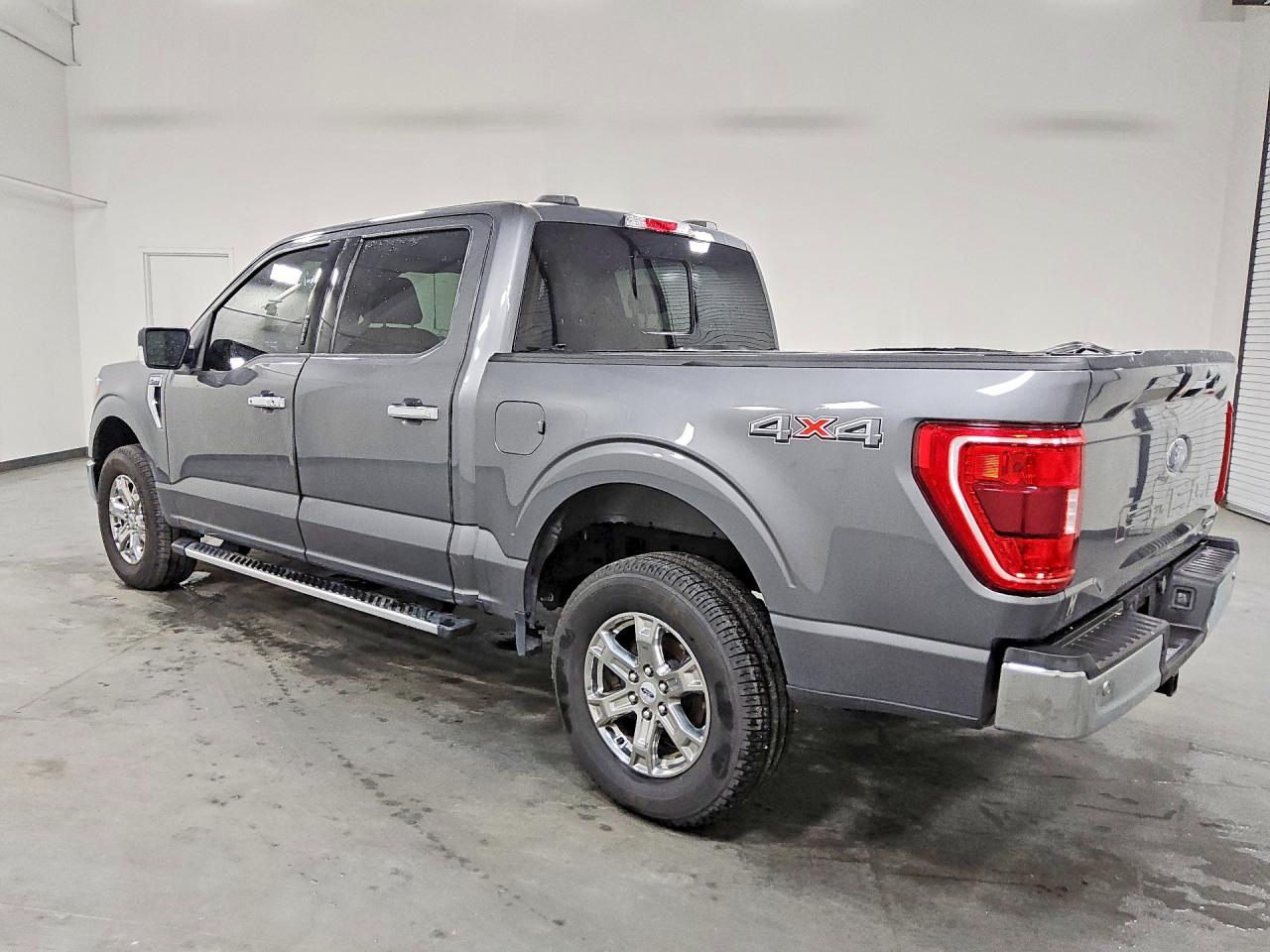 2023 Ford F150 Supercrew Серый vin: 1FTFW1E81PFC50285