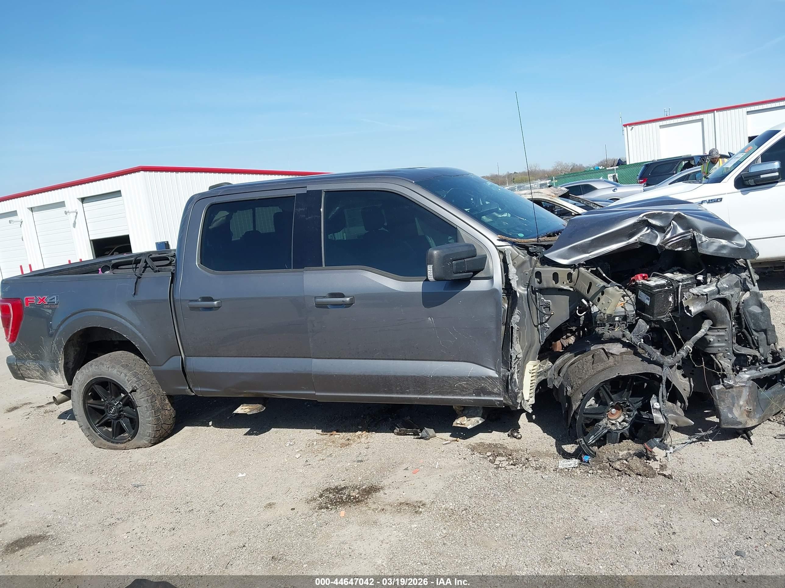 2021 Ford F-150 Xlt Серый vin: 1FTFW1E82MFA77887