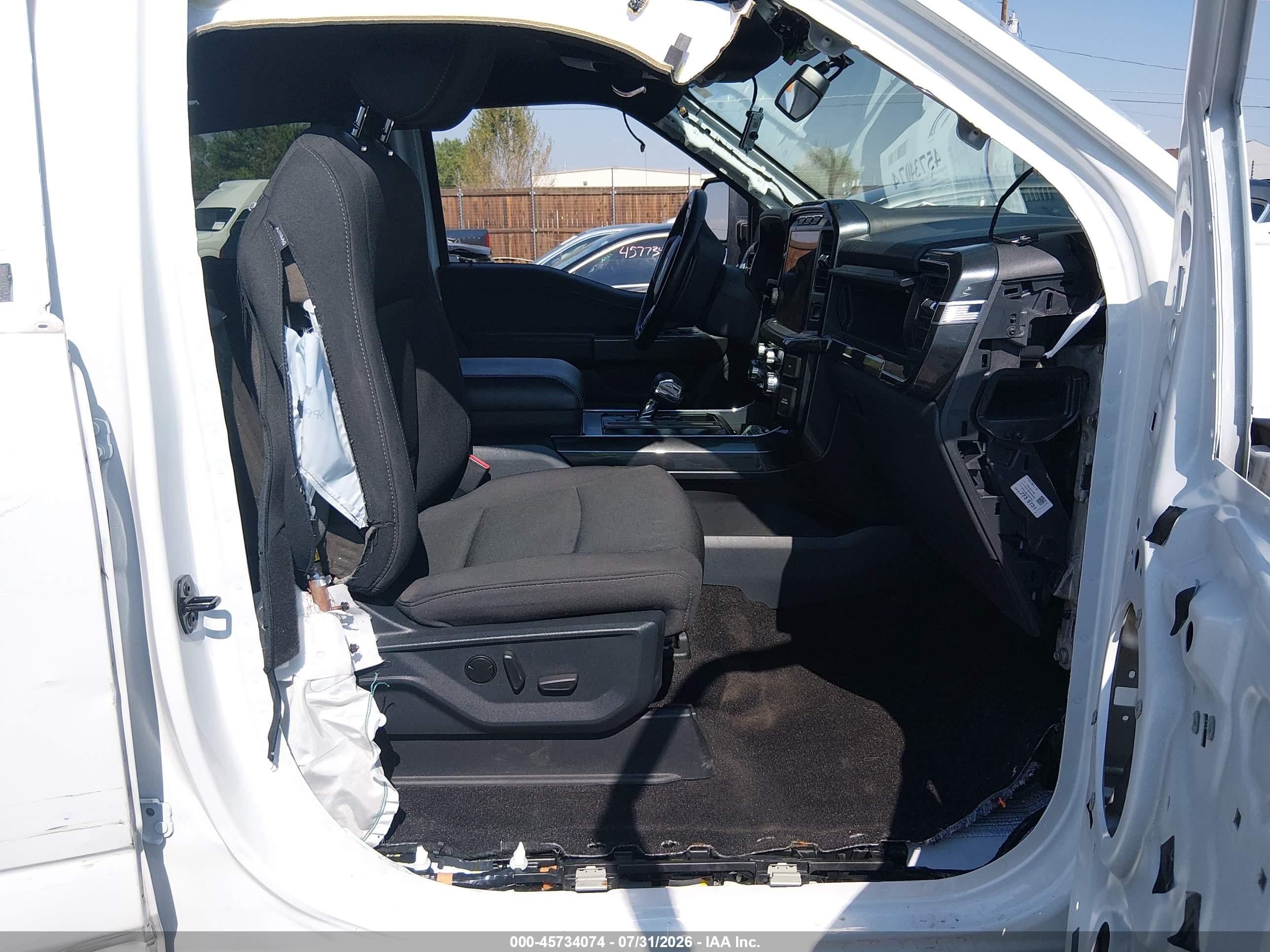 2022 Ford F-150 Xlt White vin: 1FTFW1E82NFC44105