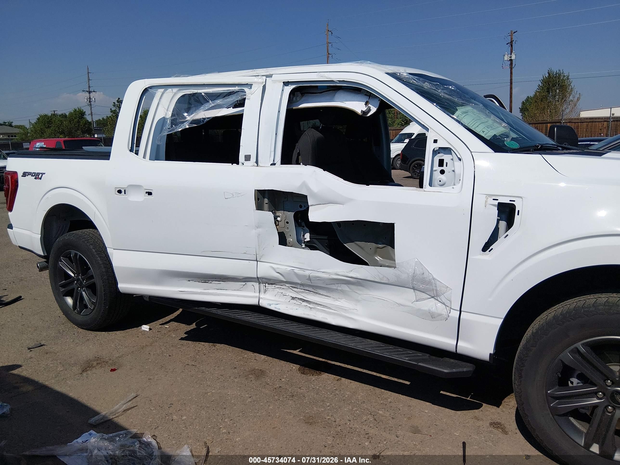 2022 Ford F-150 Xlt White vin: 1FTFW1E82NFC44105