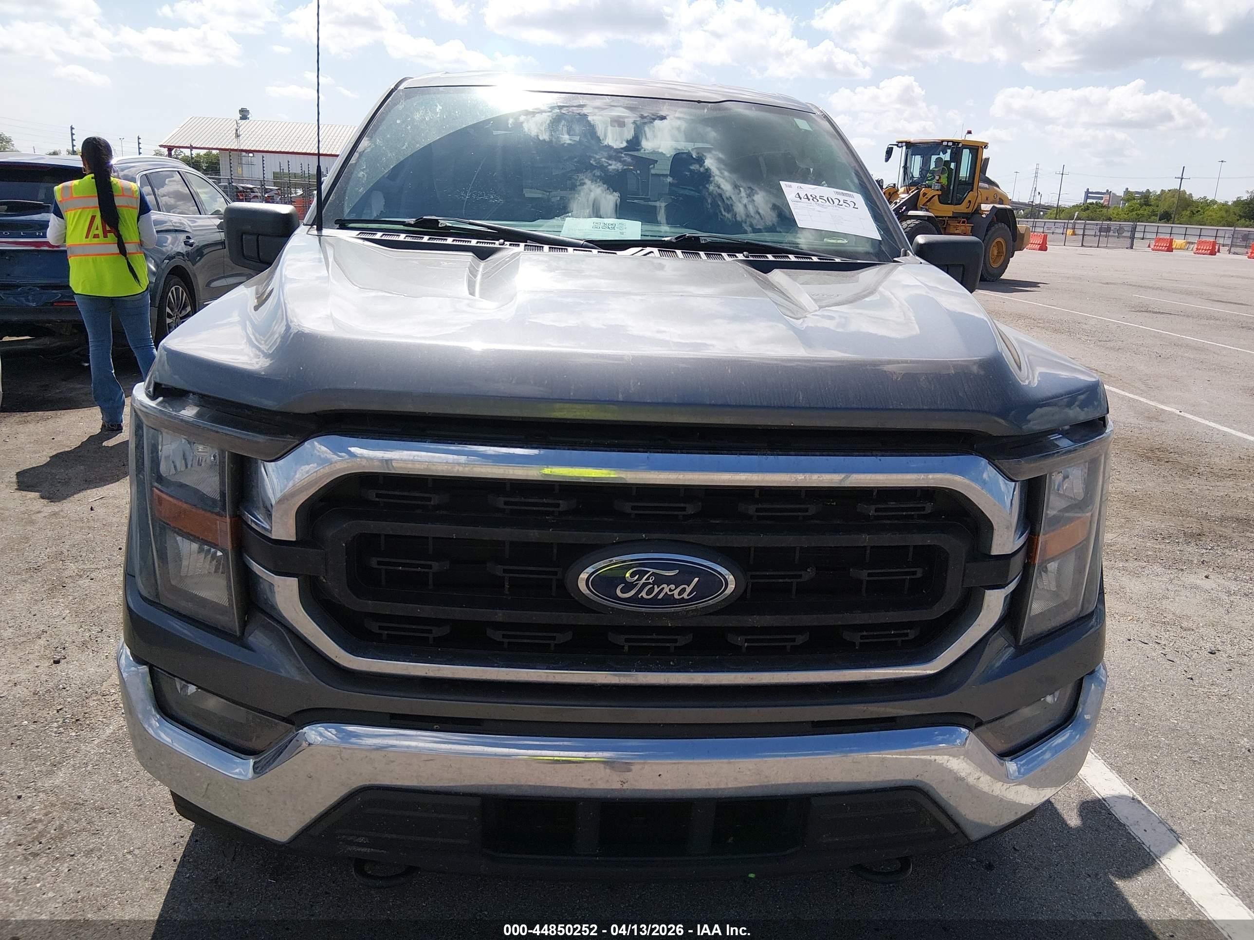 2023 Ford F-150 Xlt Серый vin: 1FTFW1E85PFA92419
