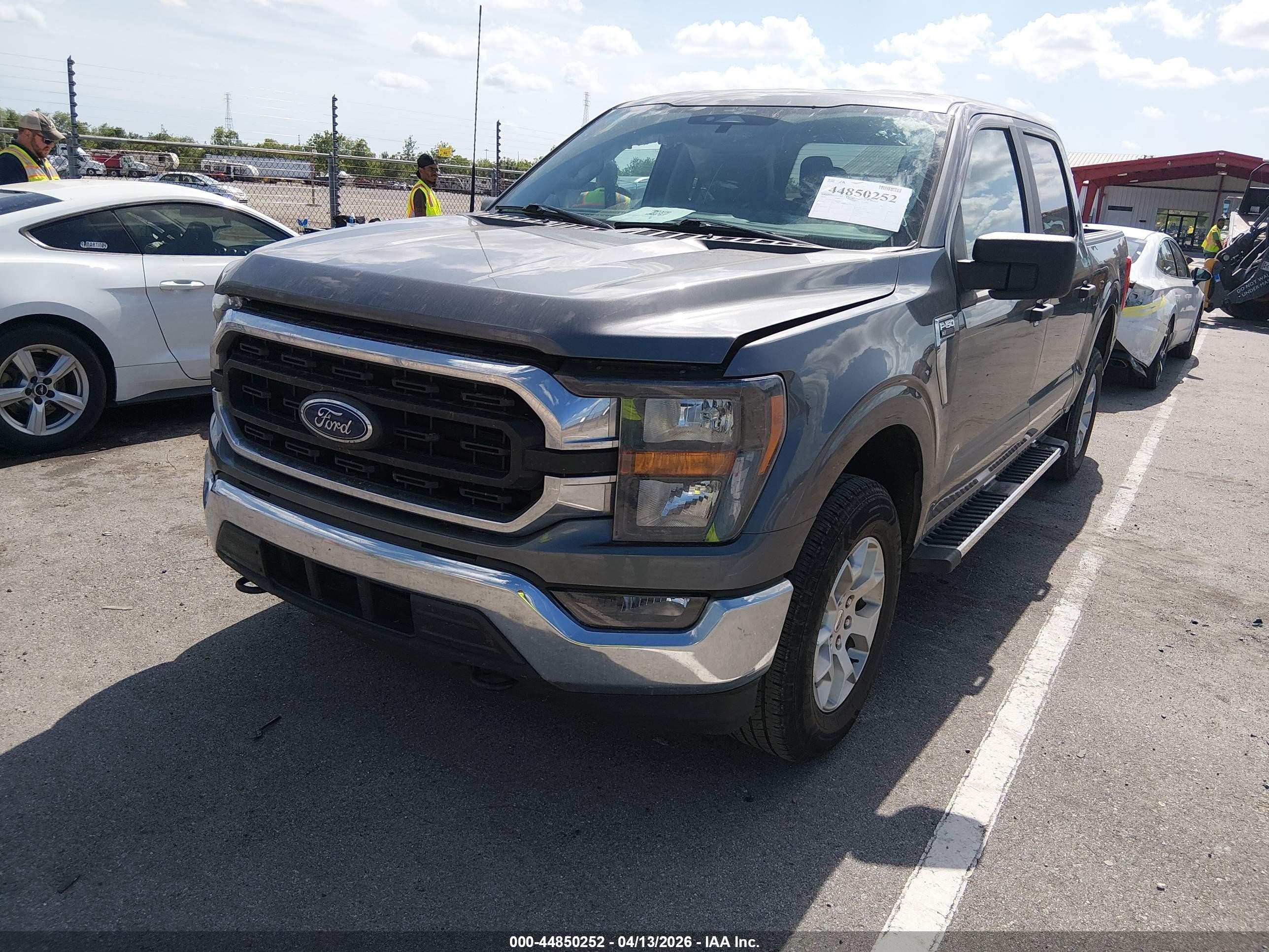 2023 Ford F-150 Xlt Серый vin: 1FTFW1E85PFA92419