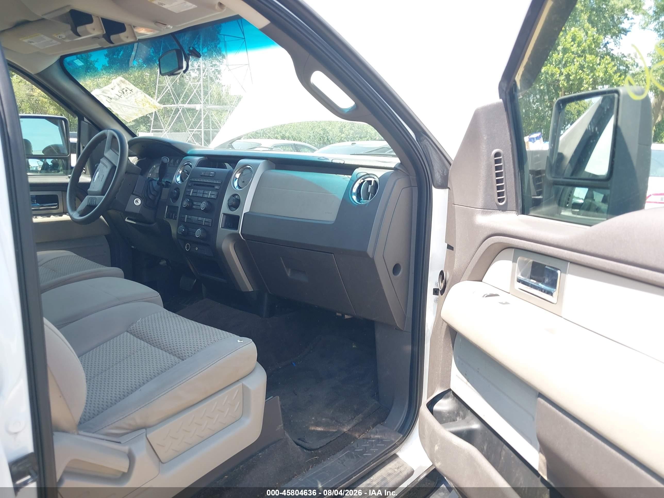 2010 Ford F-150 Xlt White vin: 1FTFW1E88AFB87077