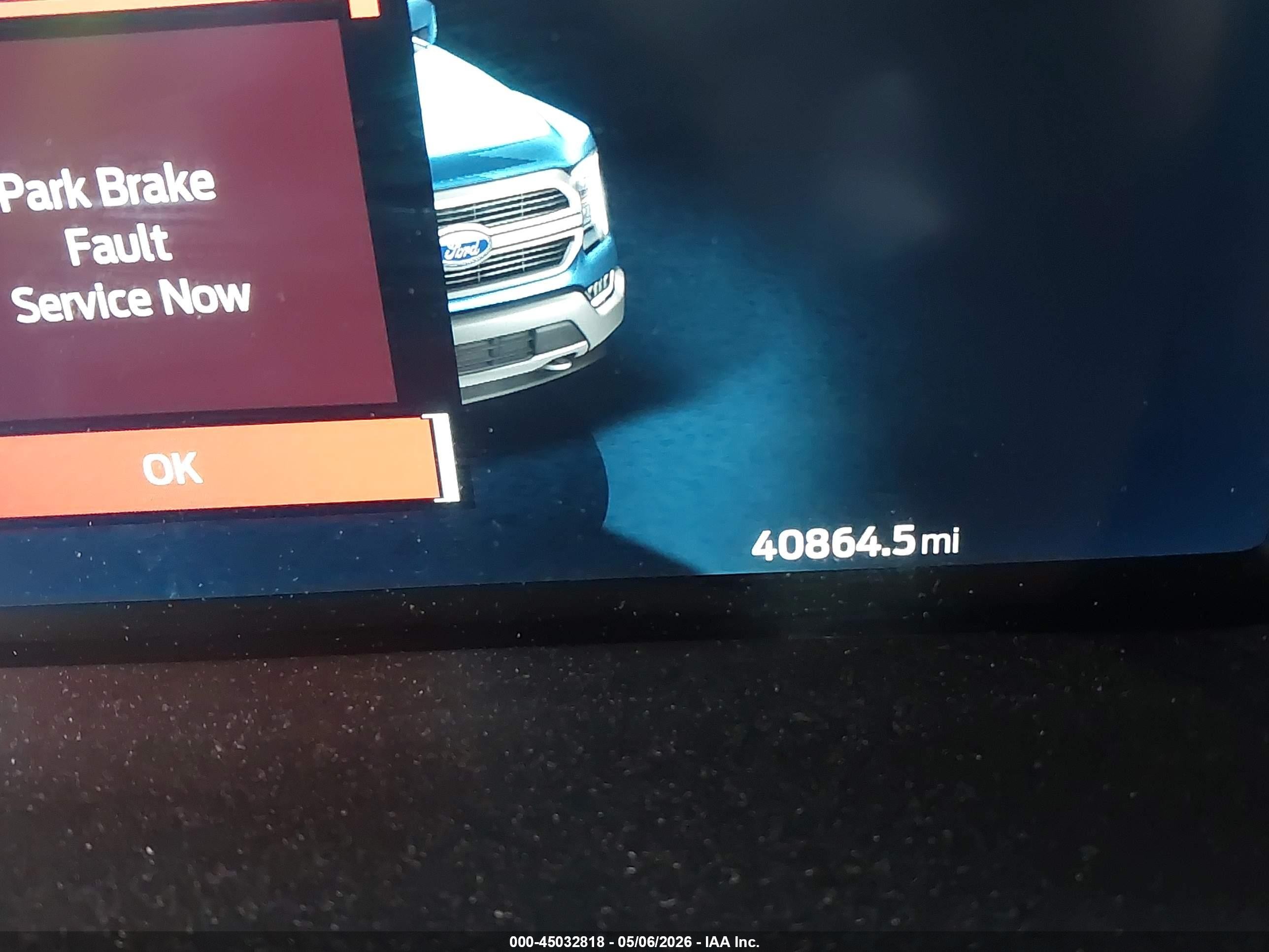 2023 Ford F-150 Lariat Серый vin: 1FTFW1E88PFC23519