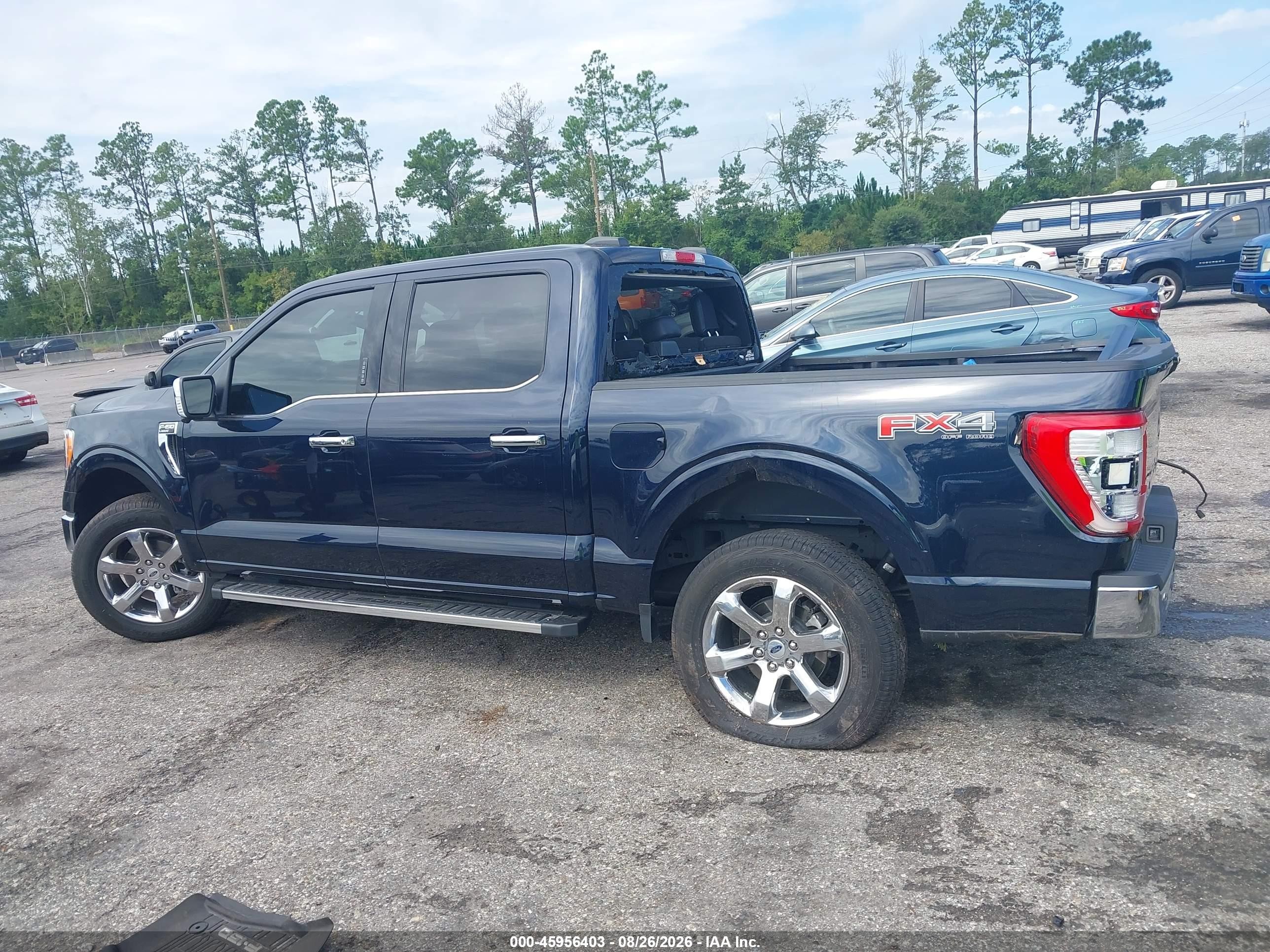 2023 Ford F-150 Lariat Синий vin: 1FTFW1E8XPFC09895
