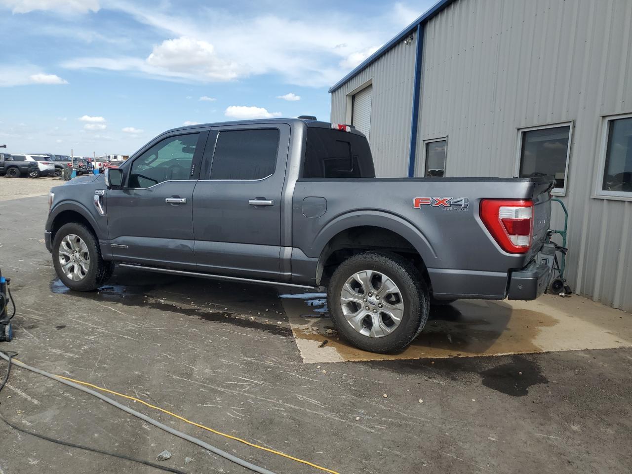 2021 Ford F-150 Supercrew Gray vin: 1FTFW1ED0MFB62059 Damage: Left Bed Side, Heavy Scratch, 1/2 To 1 Inch