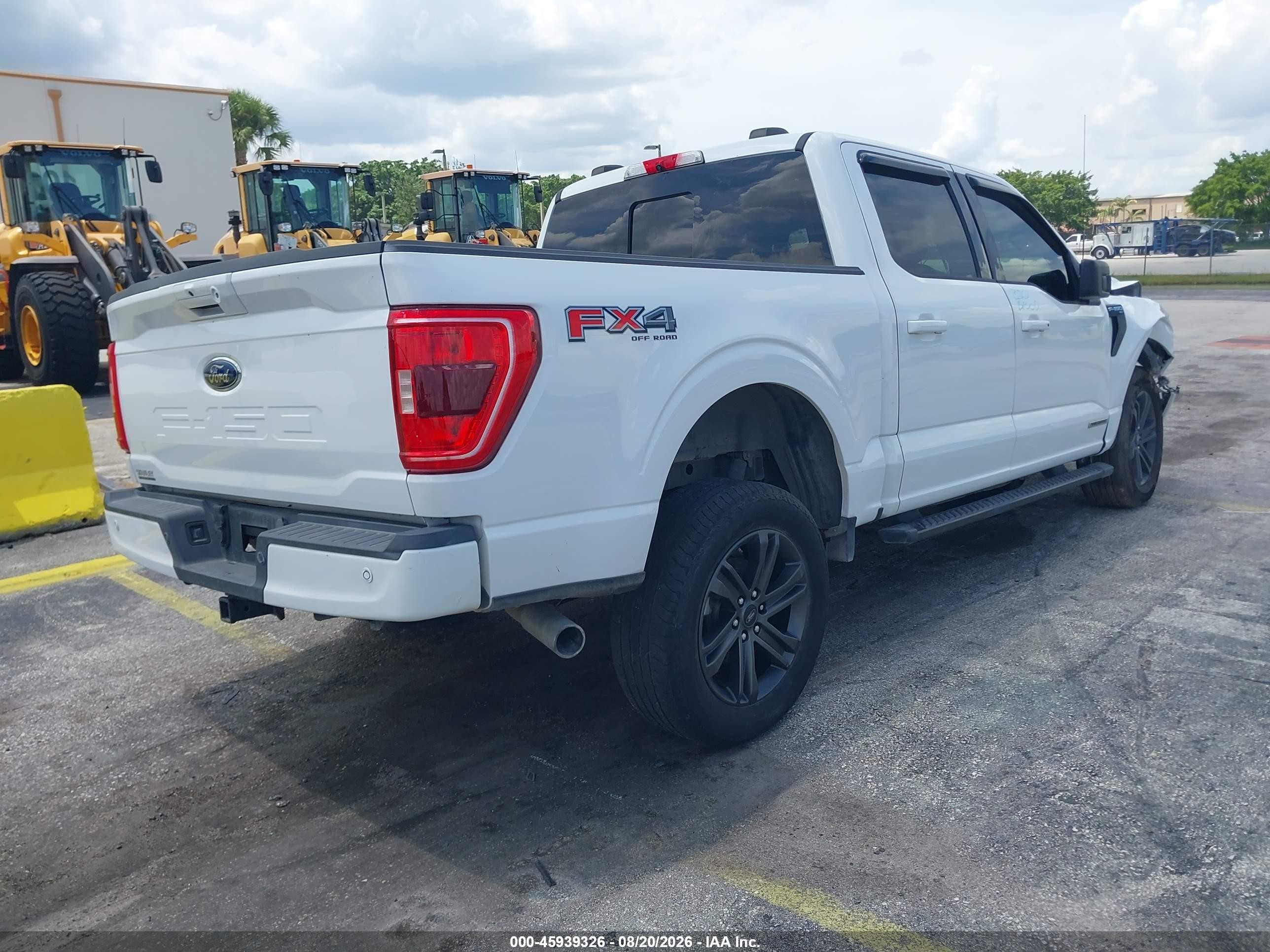 2021 Ford F-150 Xlt White vin: 1FTFW1ED3MFB08058
