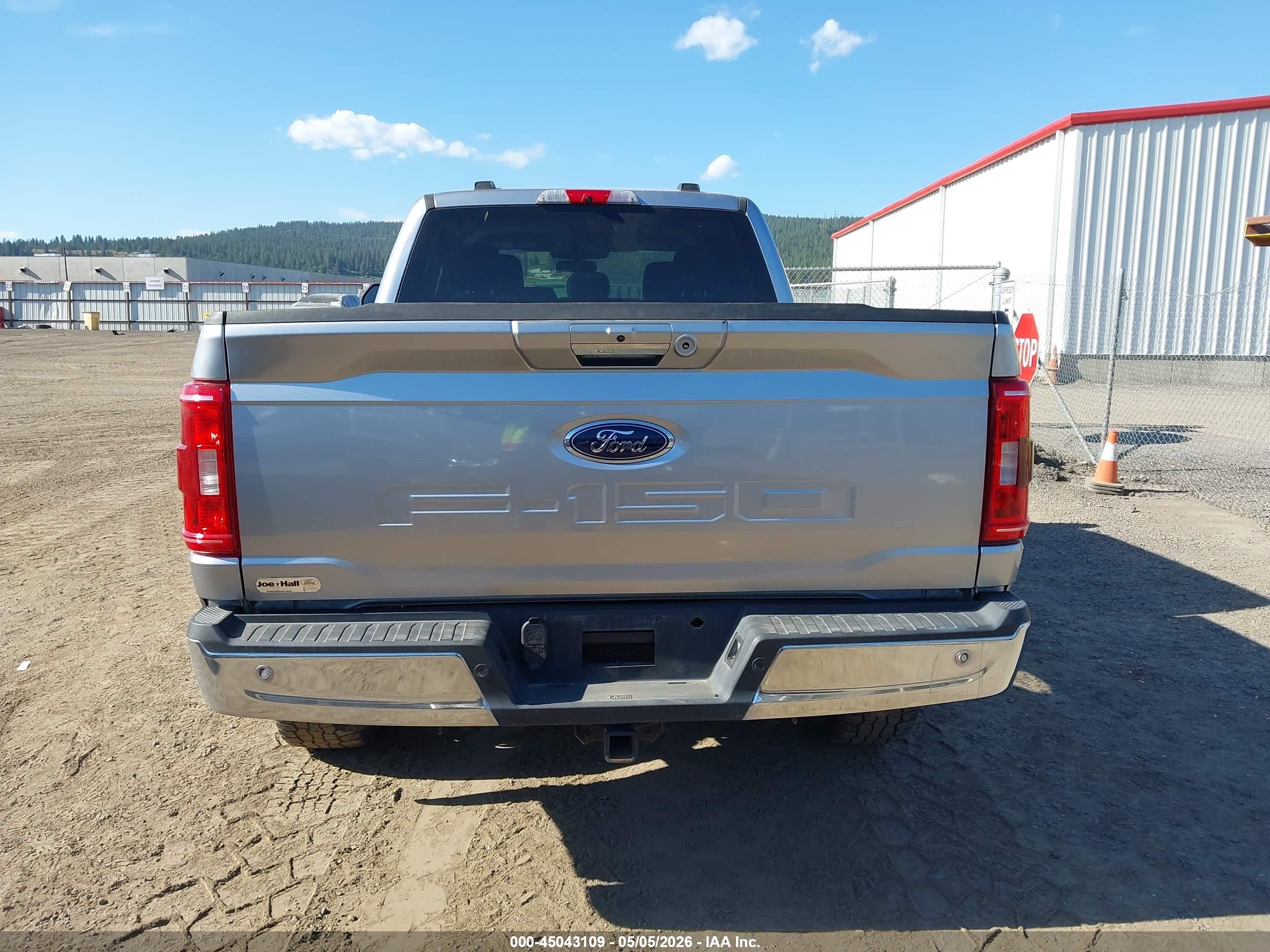 2022 Ford F-150 Xlt Серебряный vin: 1FTFW1ED4NFA80580