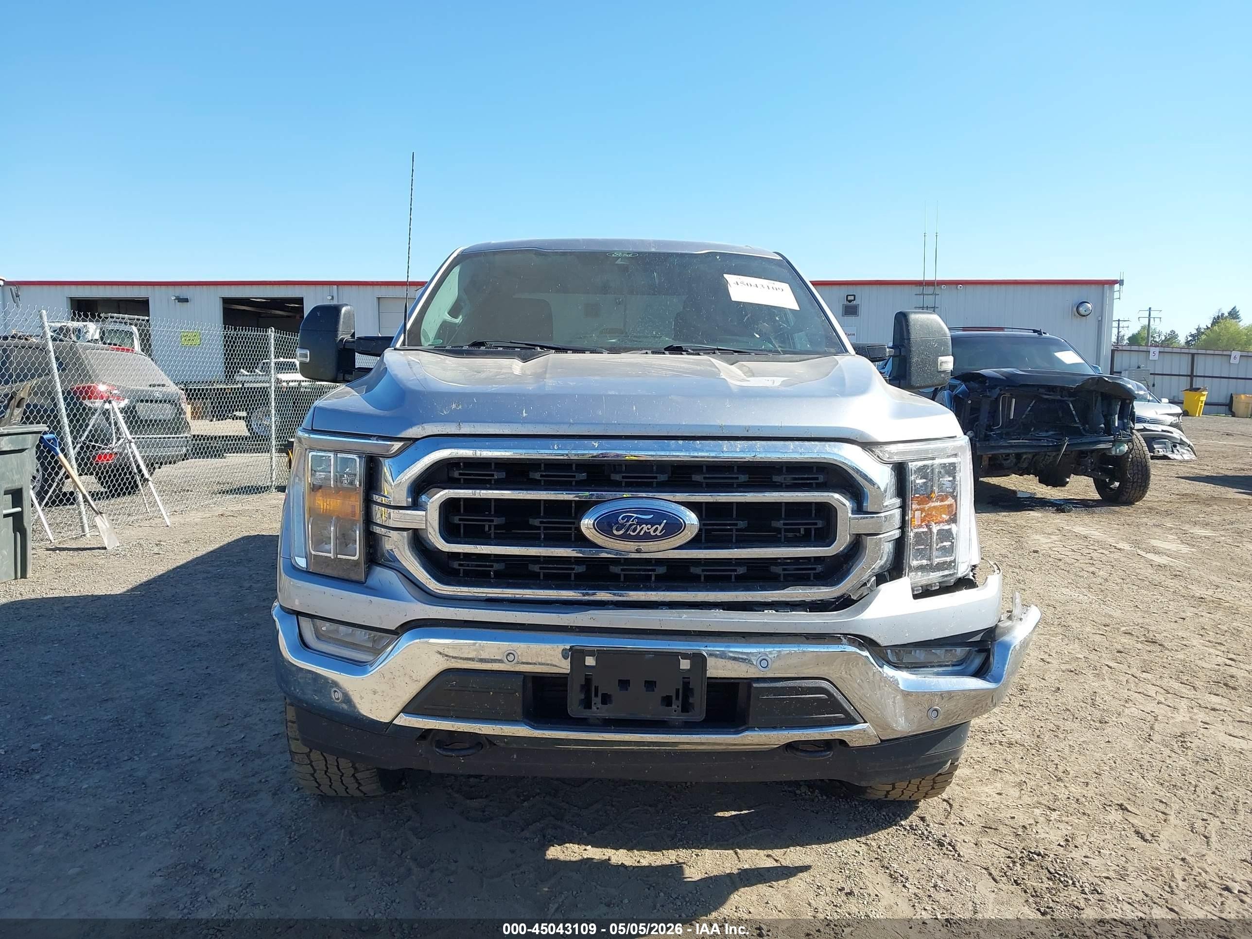 2022 Ford F-150 Xlt Серебряный vin: 1FTFW1ED4NFA80580