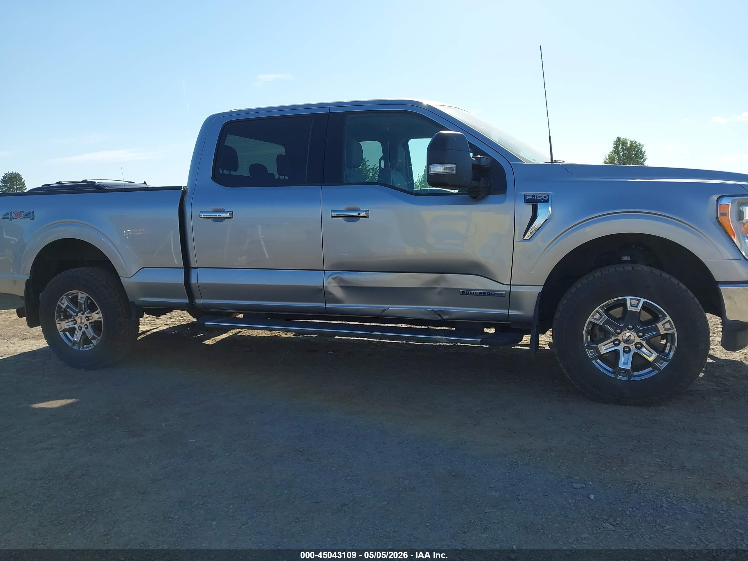 2022 Ford F-150 Xlt Серебряный vin: 1FTFW1ED4NFA80580