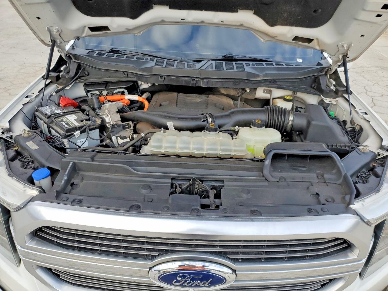 2021 Ford F150 Supercrew Белый vin: 1FTFW1ED5MFA93546