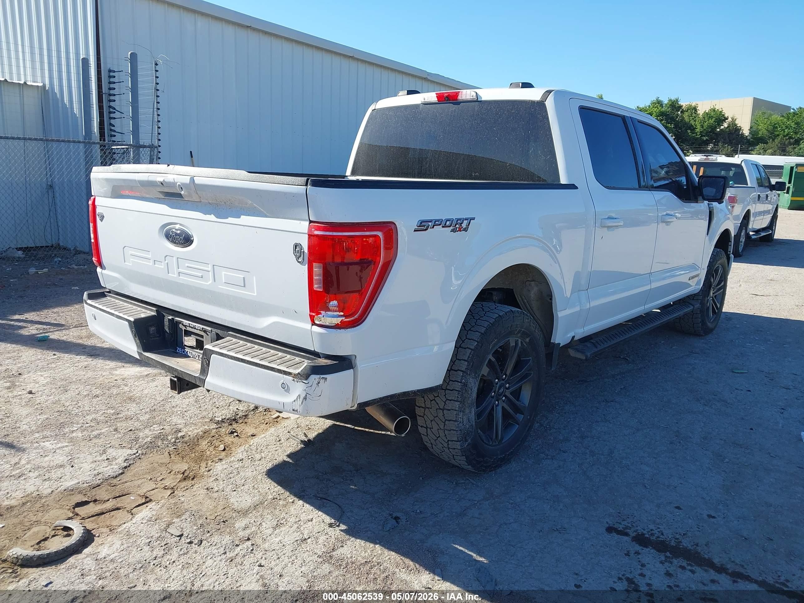 2022 Ford F-150 Xlt Белый vin: 1FTFW1ED9NFA69901