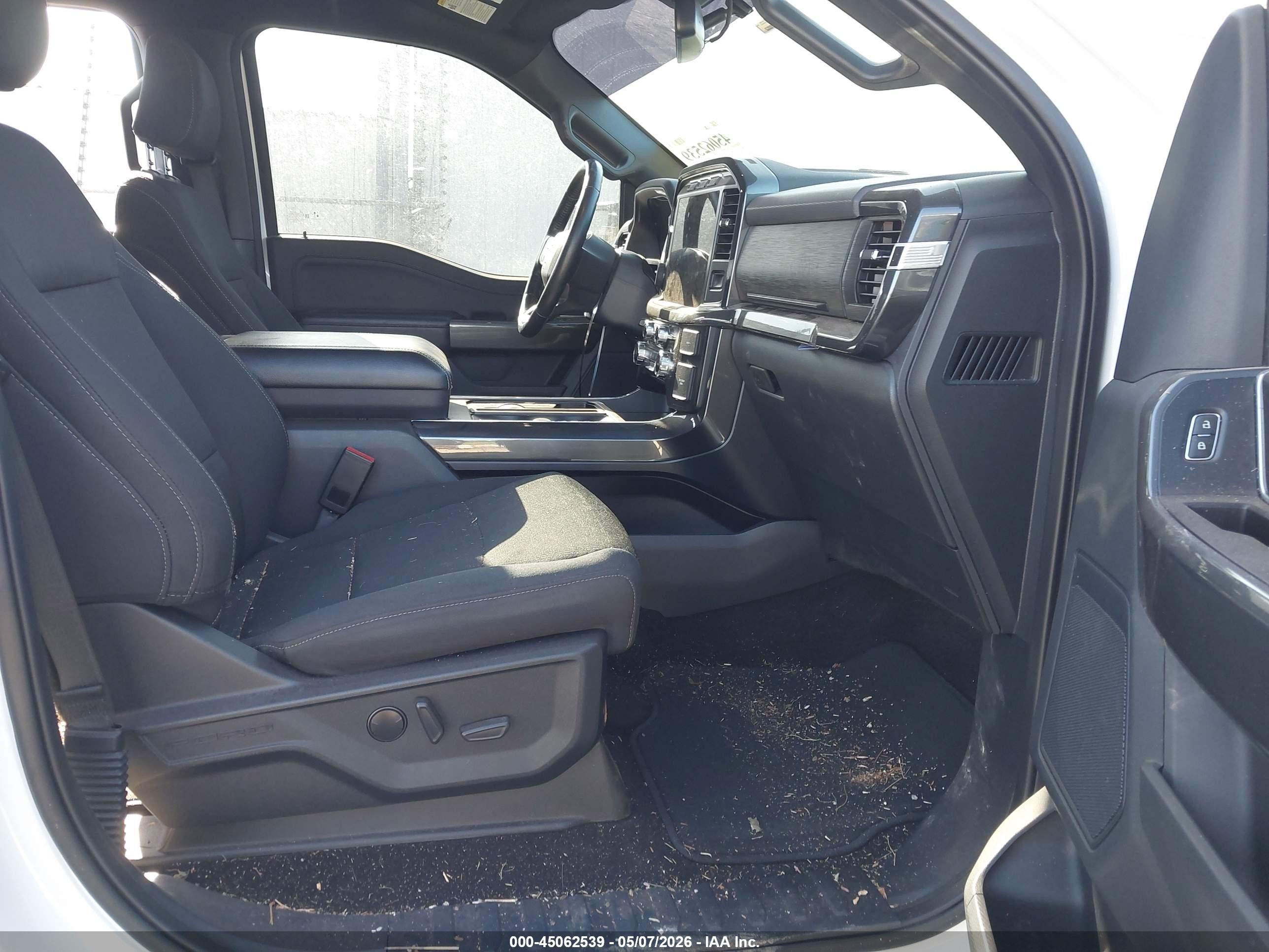 2022 Ford F-150 Xlt Белый vin: 1FTFW1ED9NFA69901