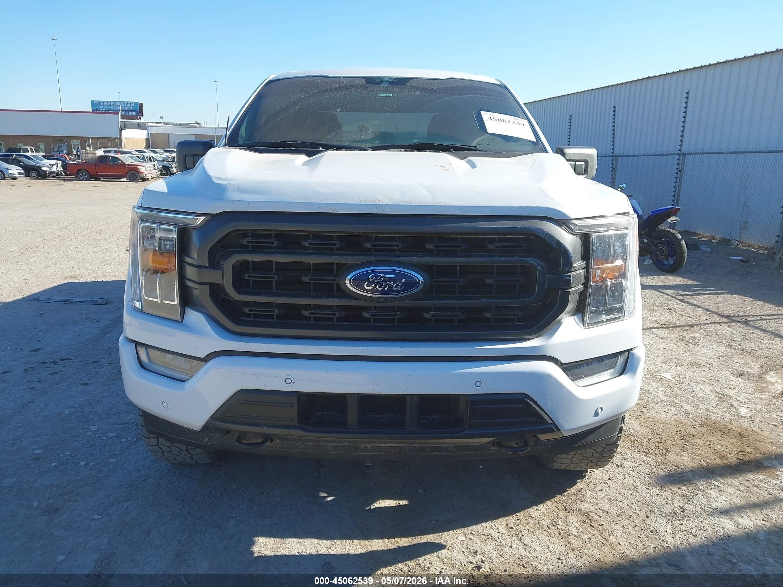 2022 Ford F-150 Xlt Белый vin: 1FTFW1ED9NFA69901