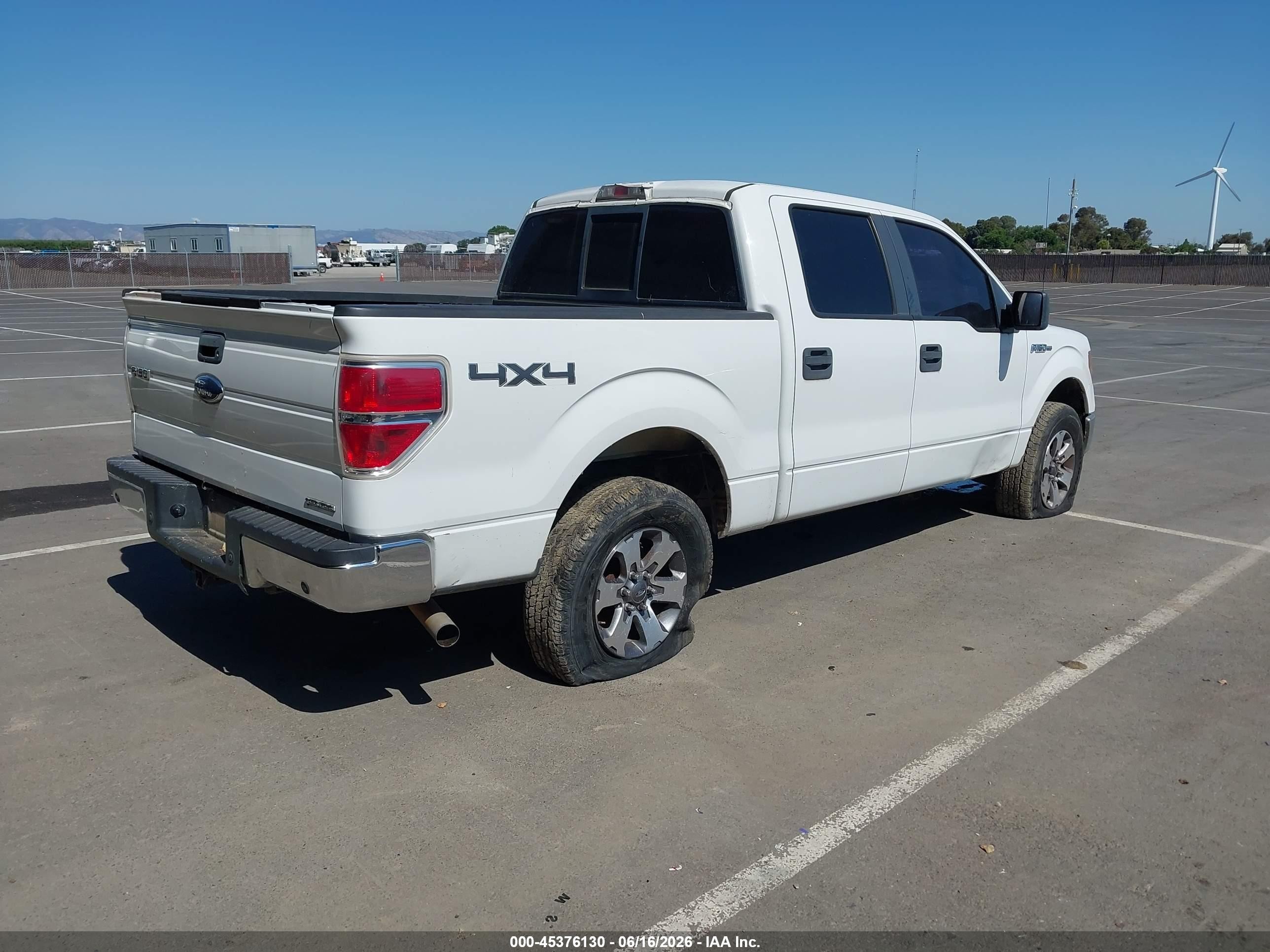 2011 Ford F-150 Xlt White vin: 1FTFW1EF0BFA07753