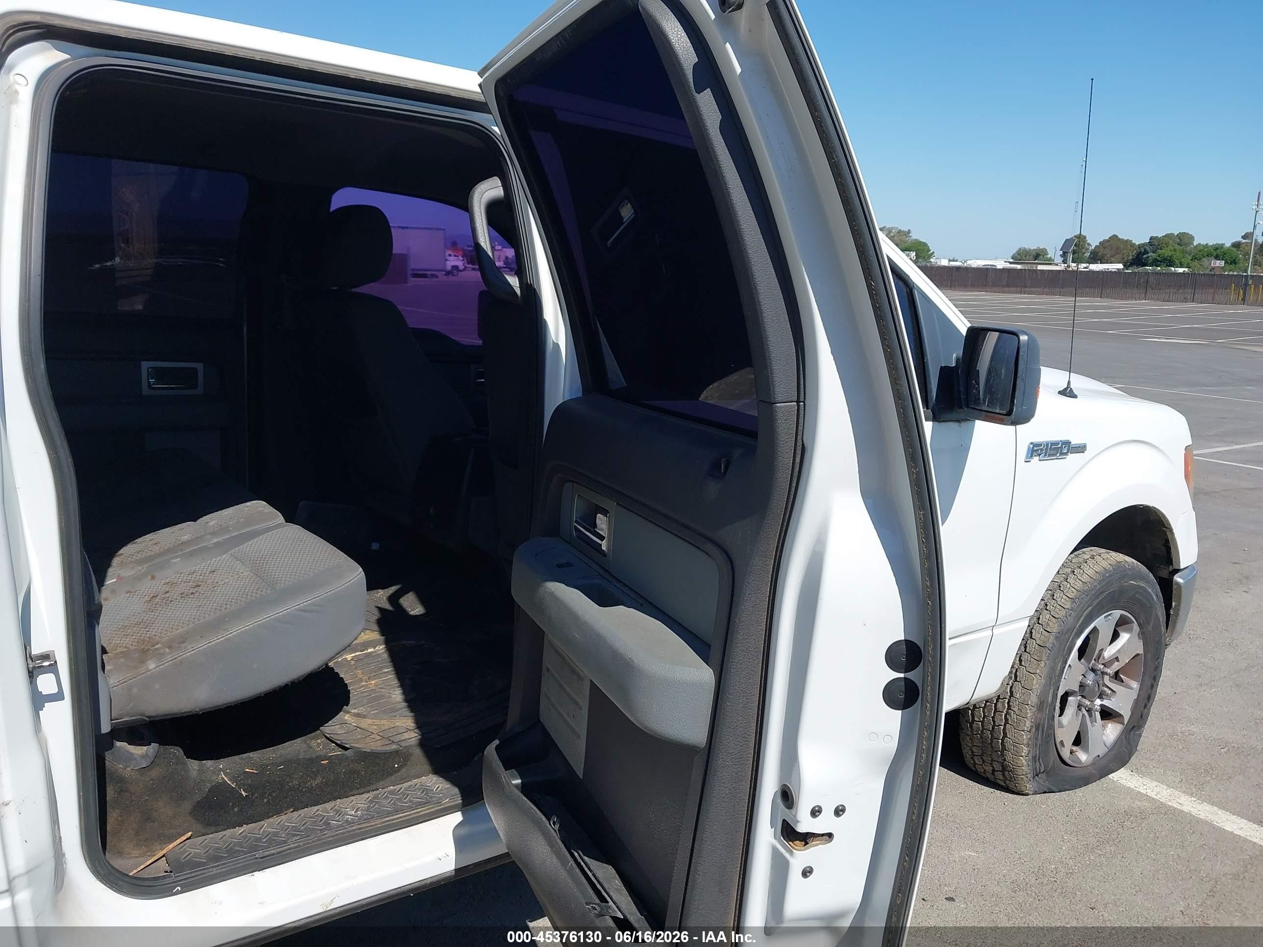 2011 Ford F-150 Xlt White vin: 1FTFW1EF0BFA07753