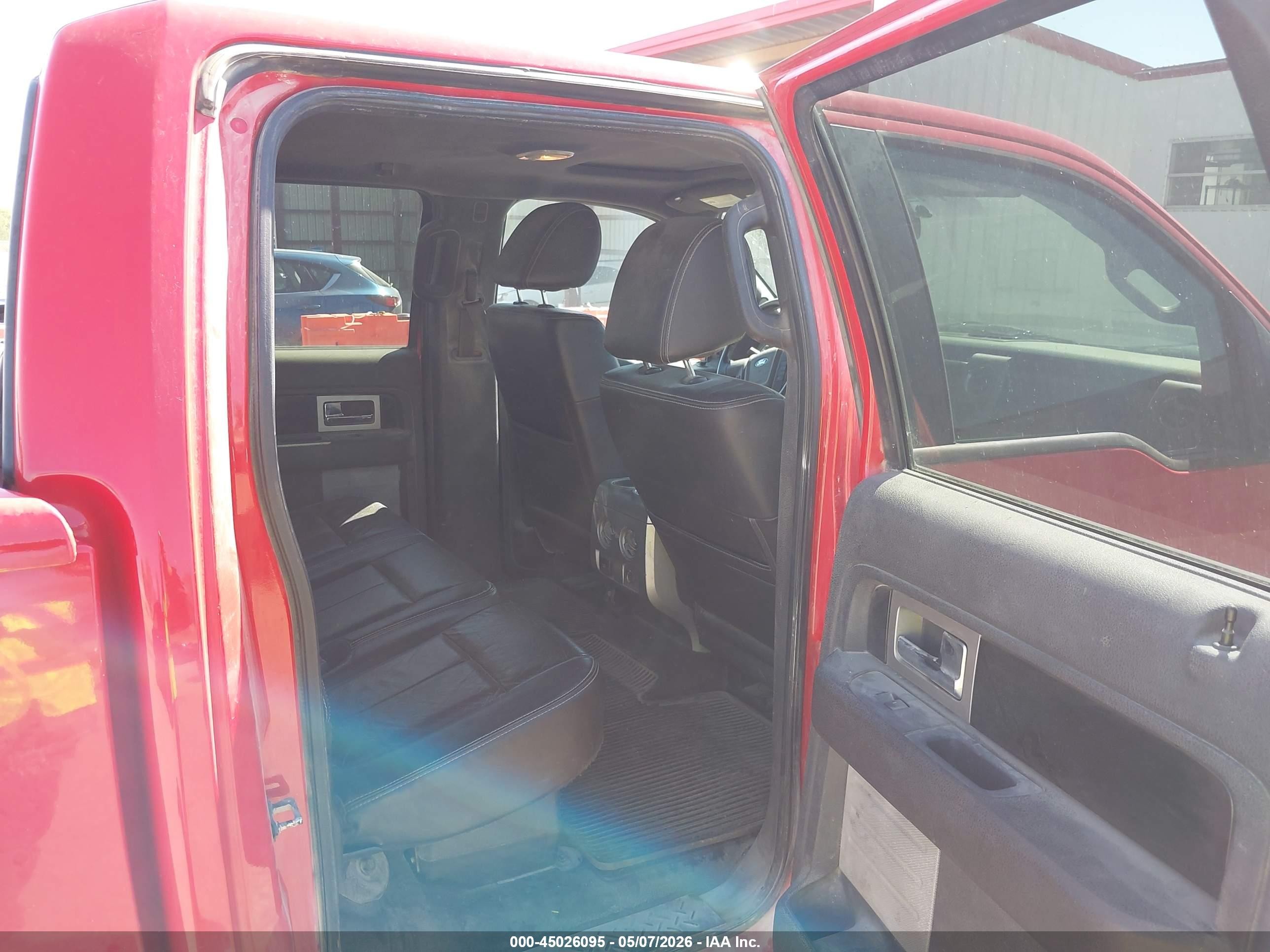 2011 Ford F-150 Fx4 Red vin: 1FTFW1EF0BFA46021