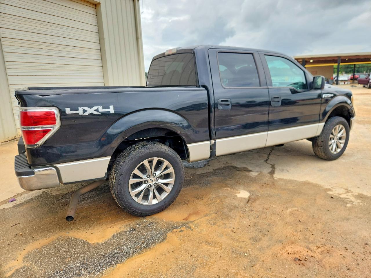 2011 Ford F150 Supercrew Black vin: 1FTFW1EF0BFA89161