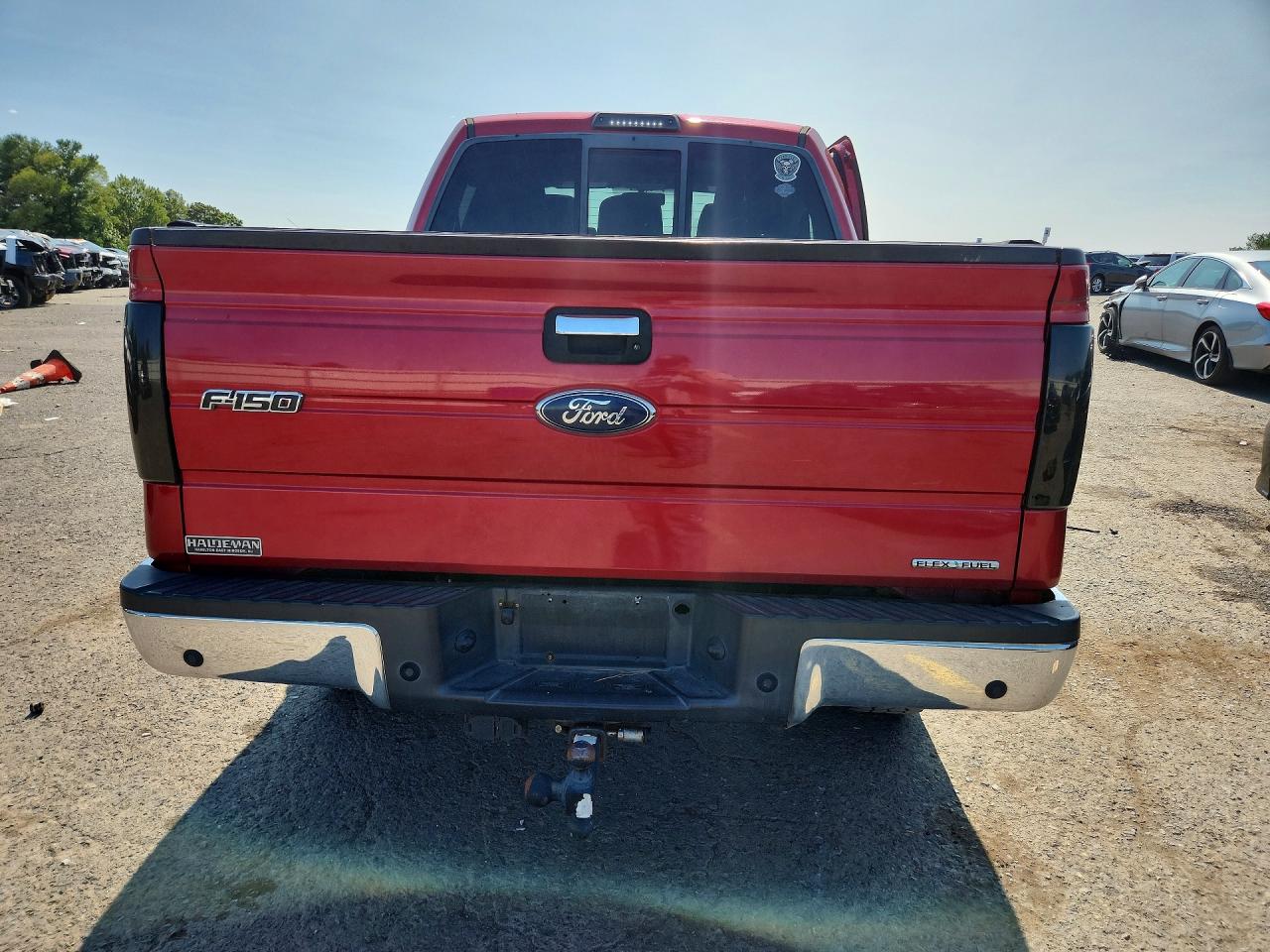 2011 Ford F150 Supercrew Red vin: 1FTFW1EF0BFC82961