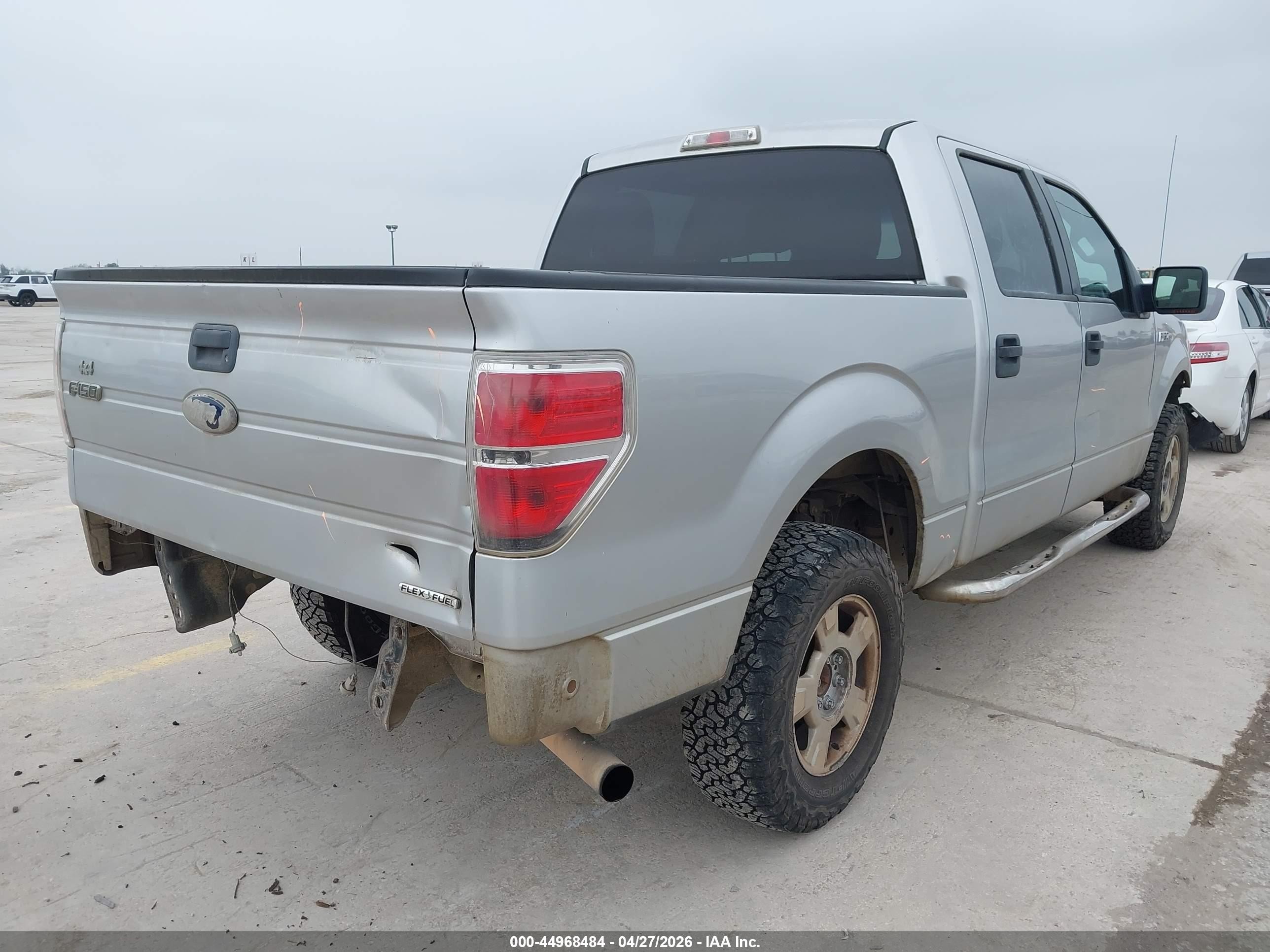 2011 Ford F-150 Xlt Silver vin: 1FTFW1EF0BFC93829