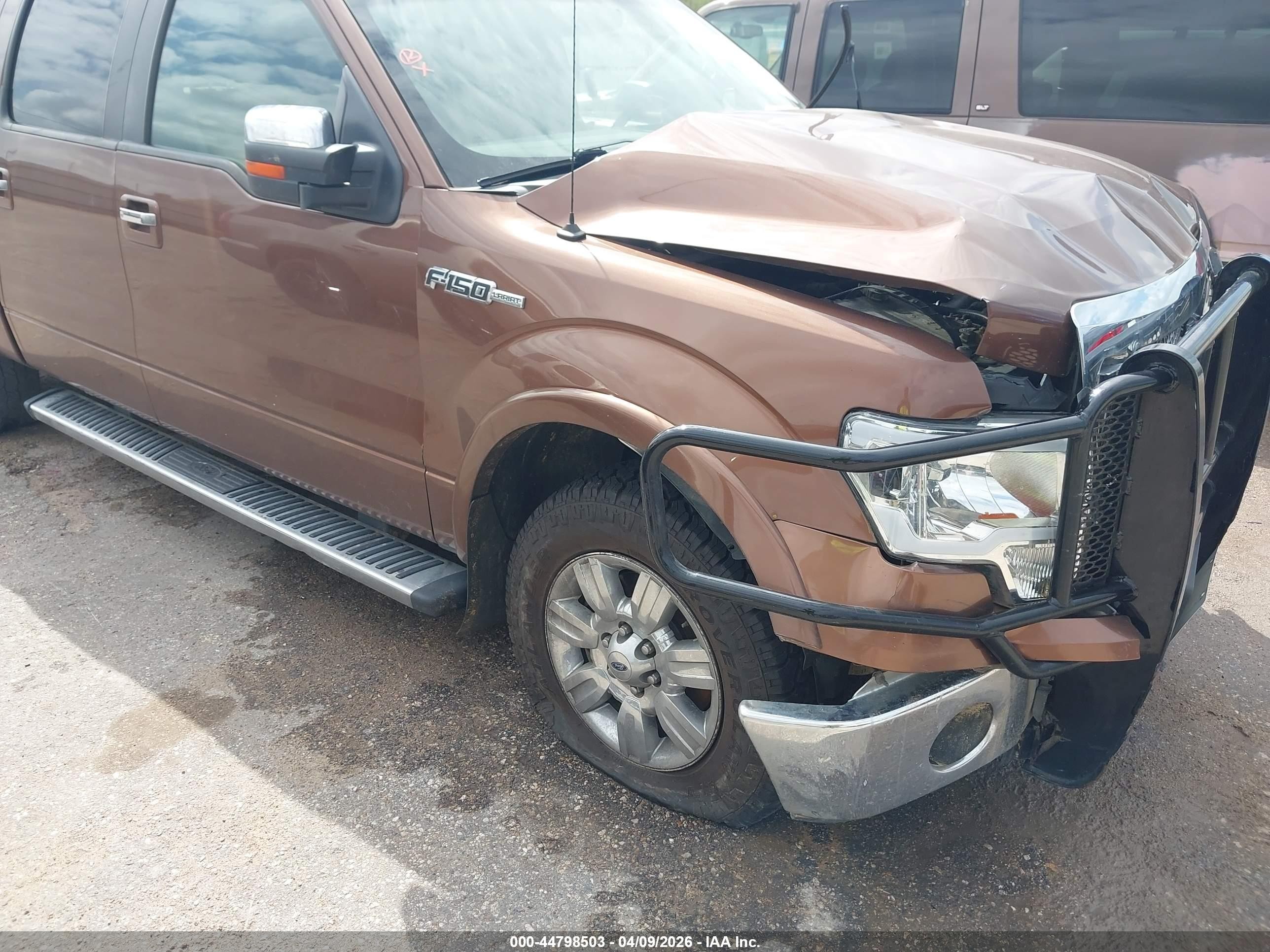 2011 Ford F-150 Lariat Brown vin: 1FTFW1EF0BKD26271