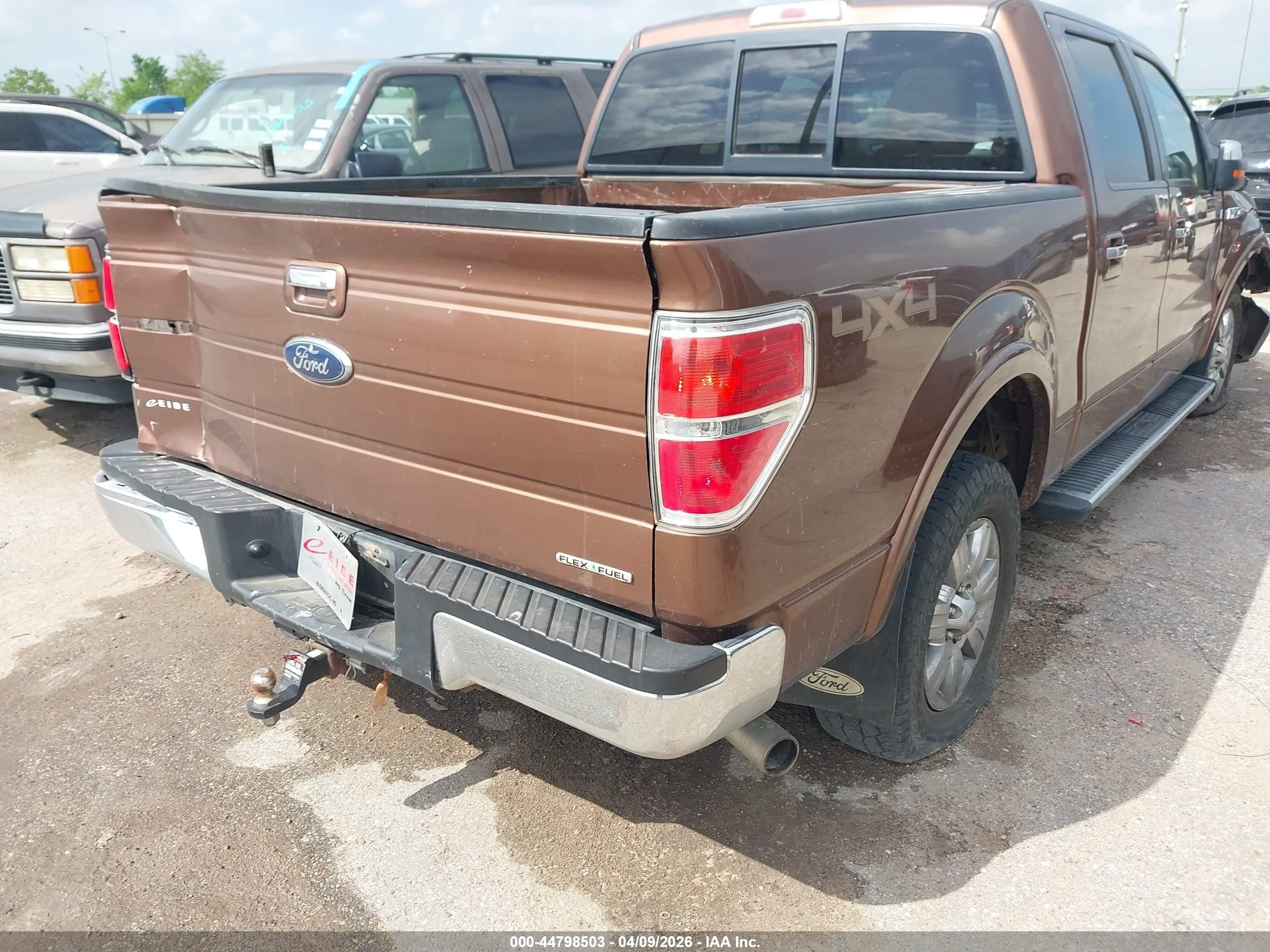 2011 Ford F-150 Lariat Brown vin: 1FTFW1EF0BKD26271