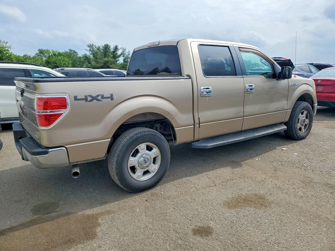 2012 Ford F150 Supercrew Beige vin: 1FTFW1EF0CFB88323
