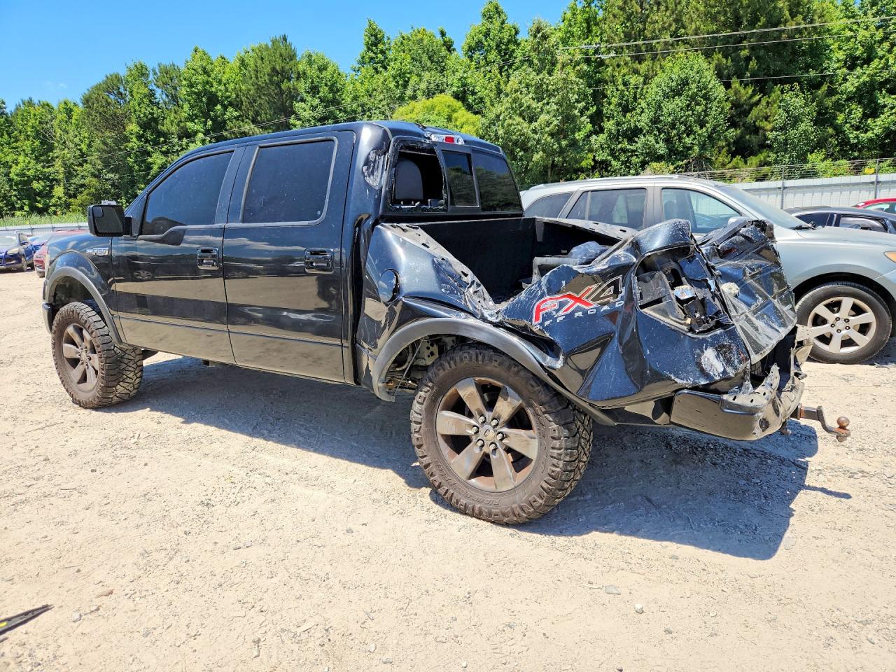 2013 Ford F150 Supercrew Black vin: 1FTFW1EF0DFB64895