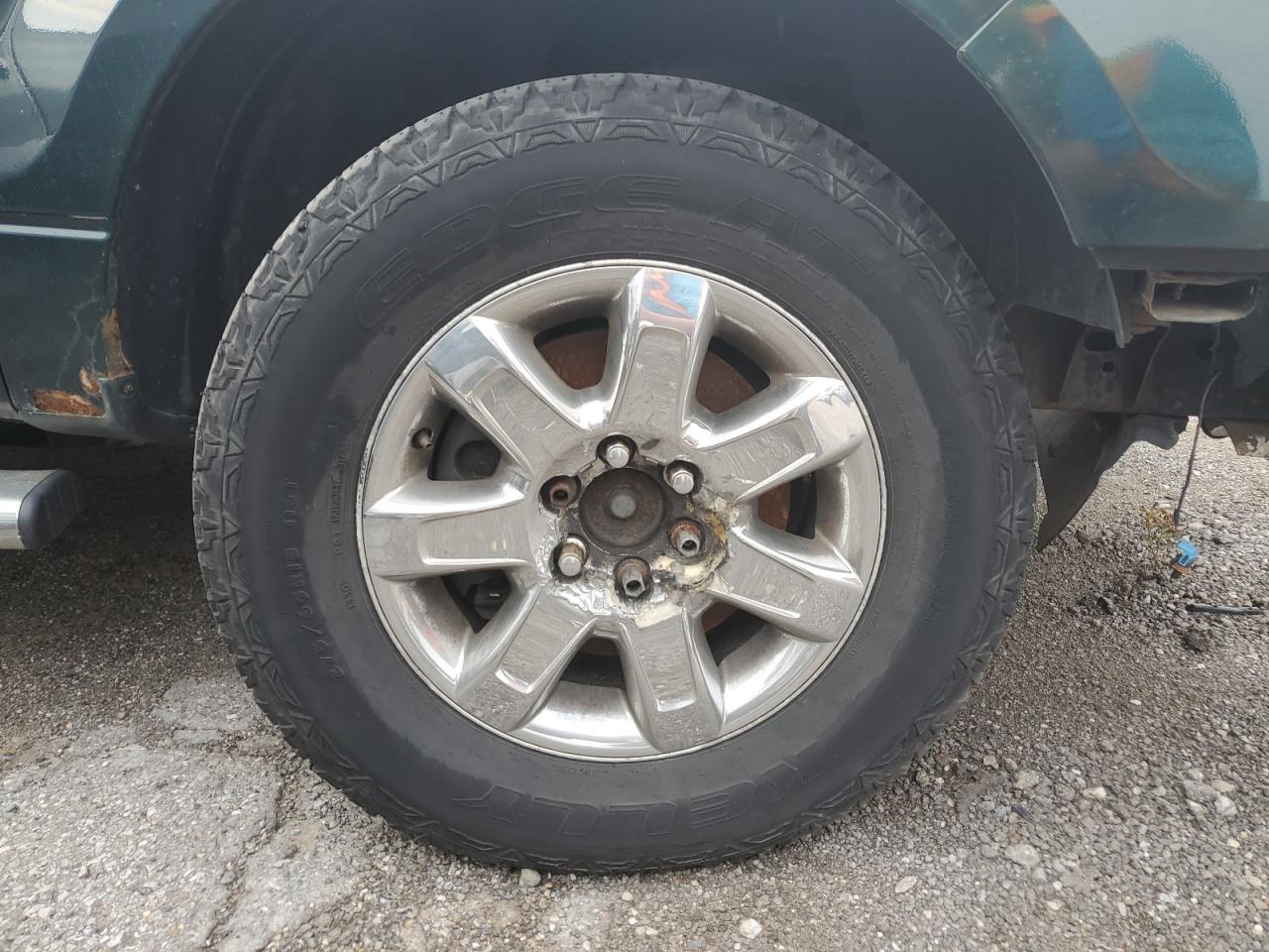 2013 Ford F150 Supercrew Green vin: 1FTFW1EF0DFC44519 Damage: Right Front Center Cap, Missing, Replacement Required