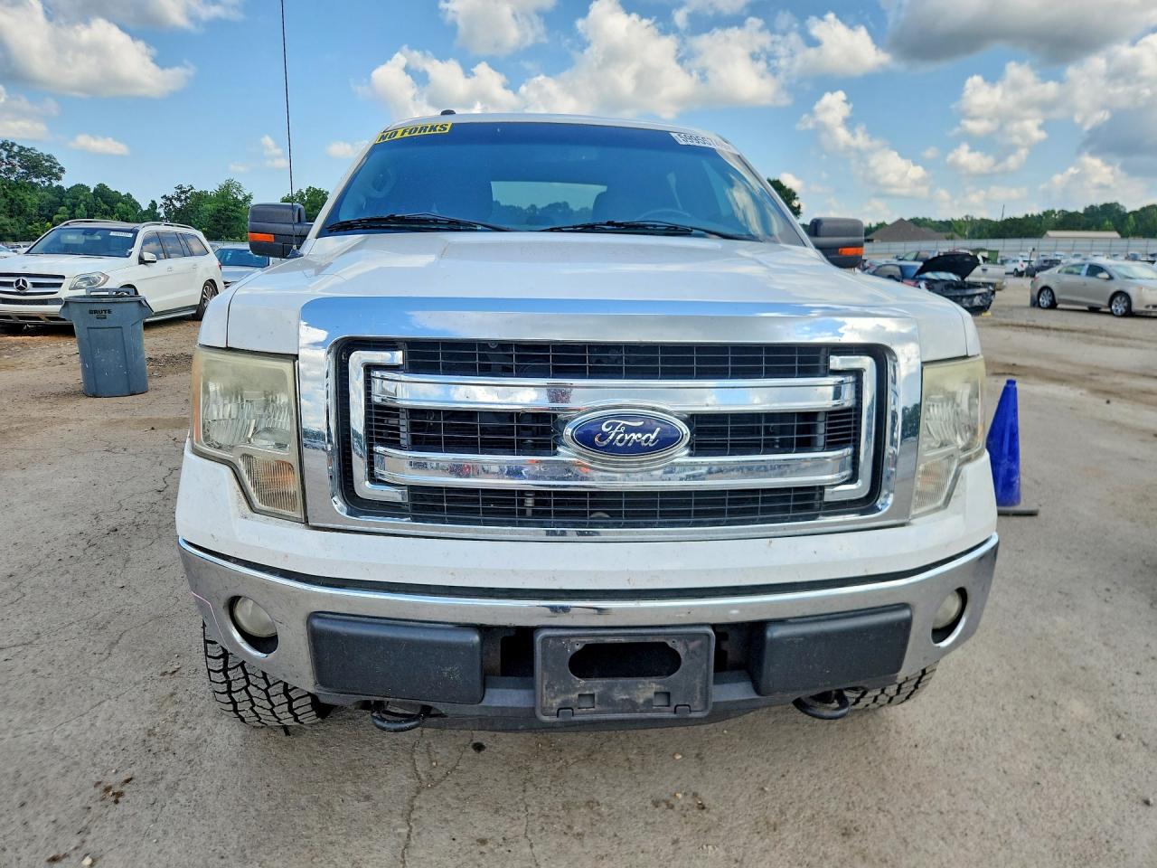 2013 Ford F150 Supercrew White vin: 1FTFW1EF0DFC54161