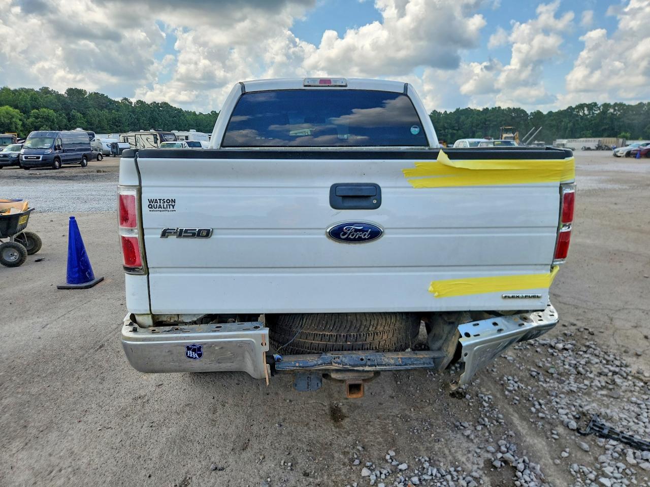 2013 Ford F150 Supercrew White vin: 1FTFW1EF0DFC54161