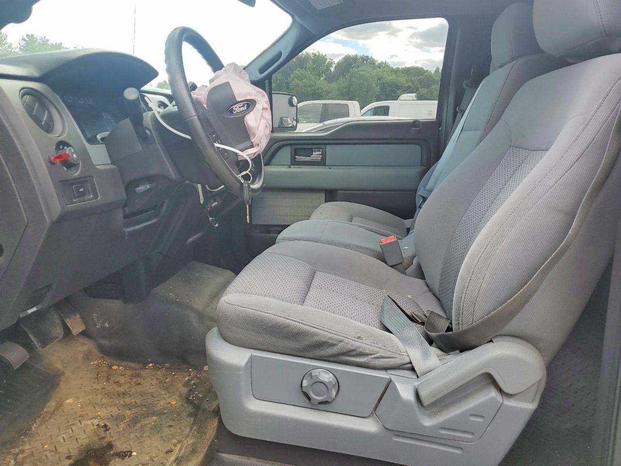2013 Ford F150 Supercrew Gray vin: 1FTFW1EF0DFD73747