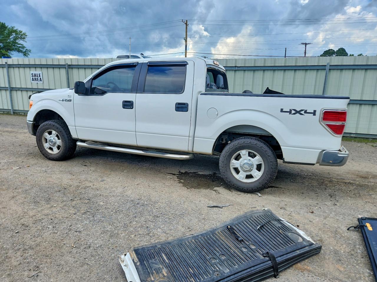 2013 Ford F150 Supercrew White vin: 1FTFW1EF0DKE40631