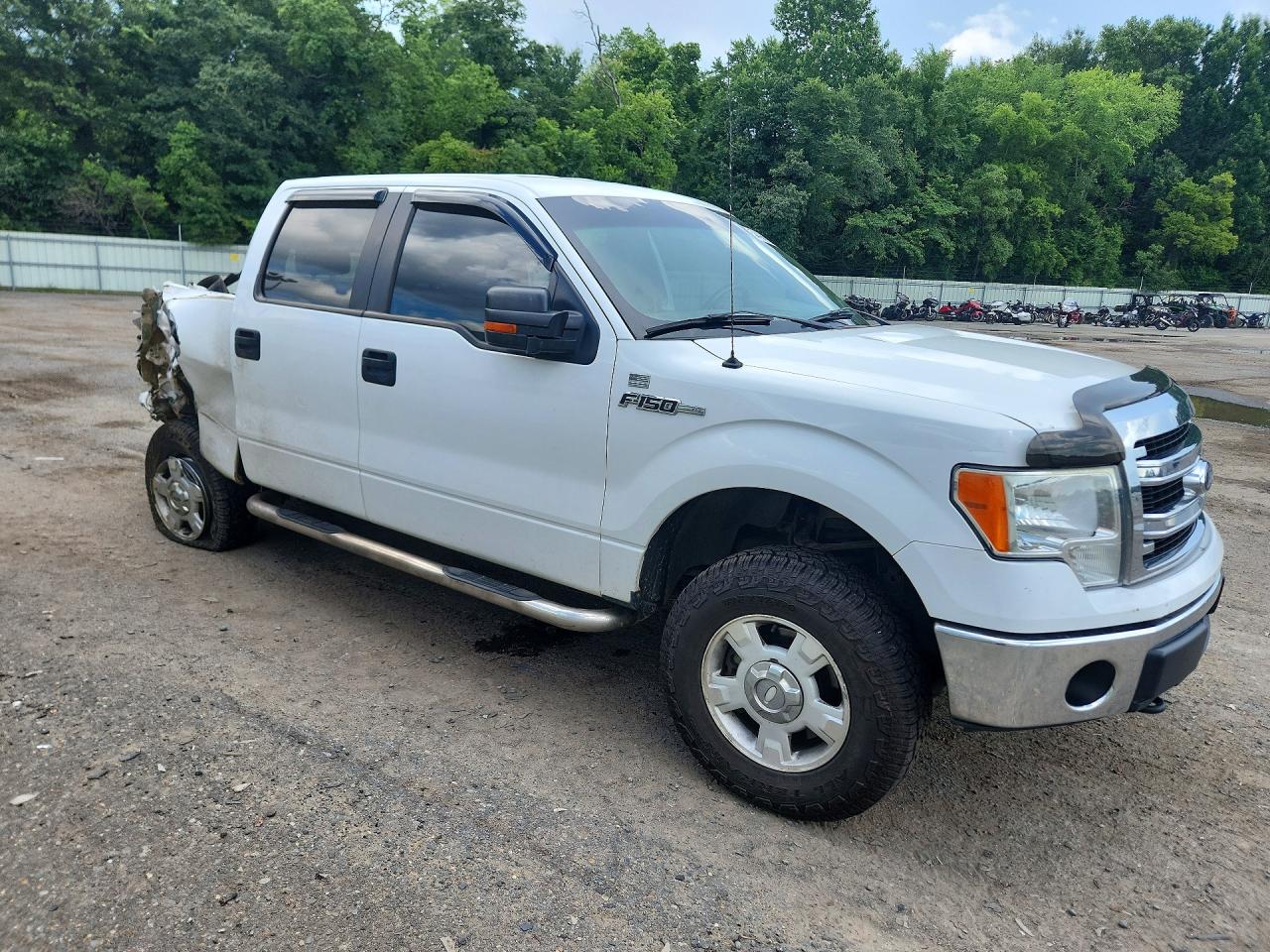2013 Ford F150 Supercrew White vin: 1FTFW1EF0DKE40631