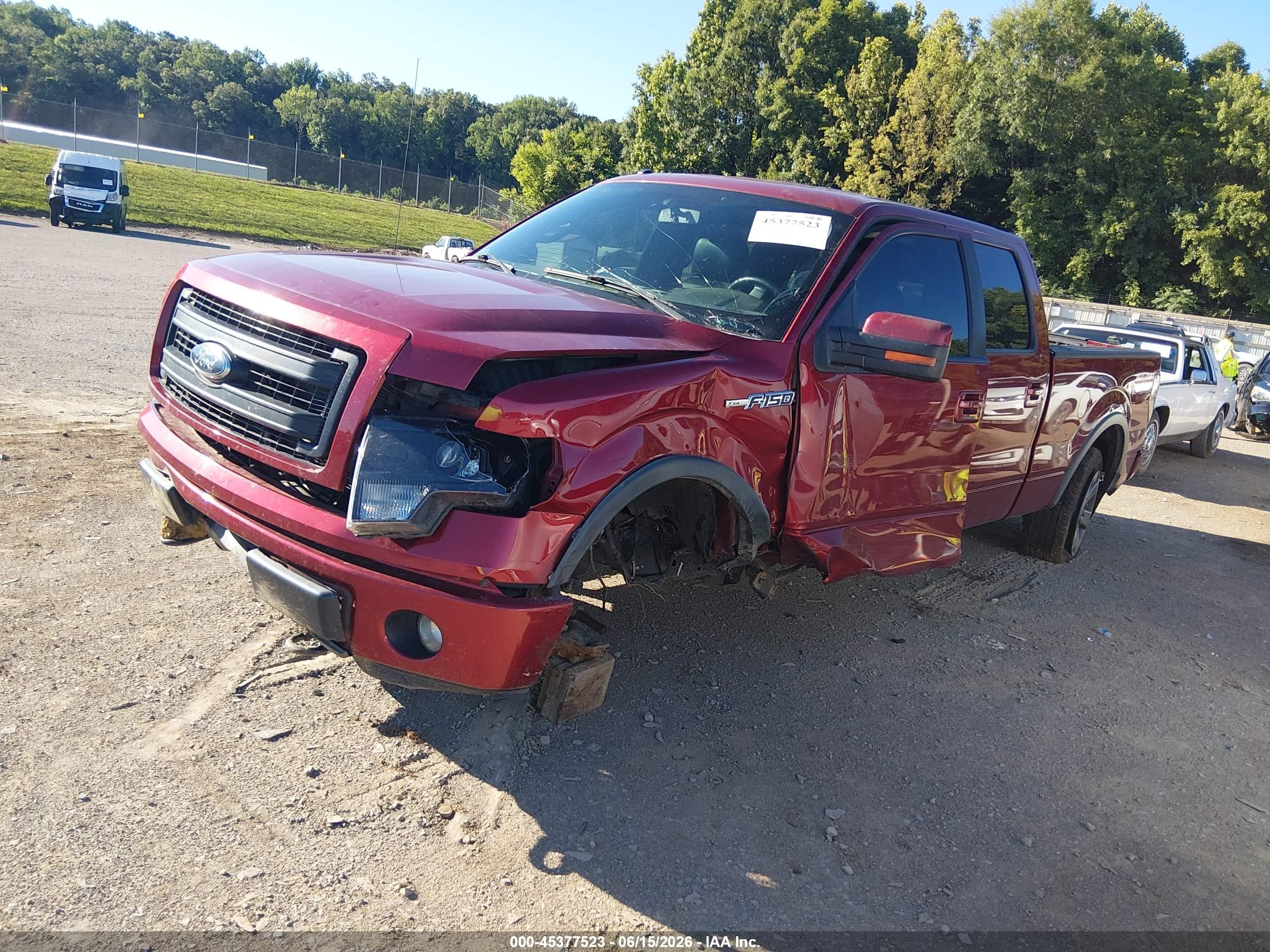 2014 Ford F-150 Fx4 Красный vin: 1FTFW1EF0EFC37863