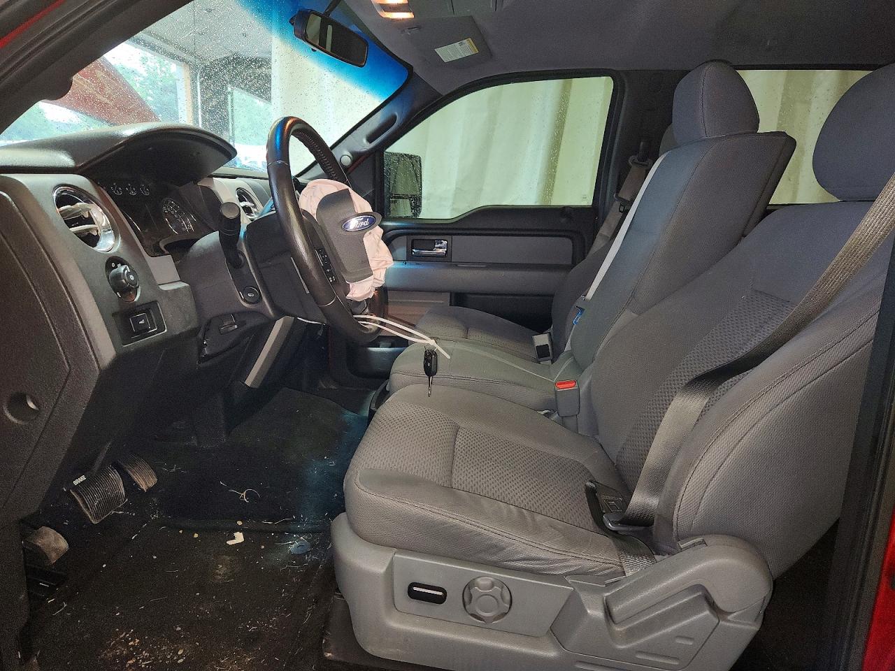 2014 Ford F150 Supercrew Burgundy vin: 1FTFW1EF0EFC64271