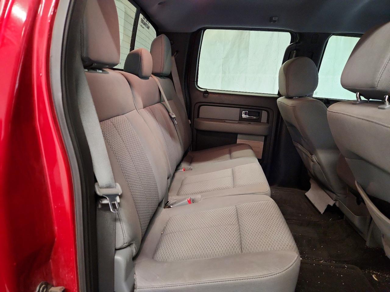2014 Ford F150 Supercrew Burgundy vin: 1FTFW1EF0EFC64271