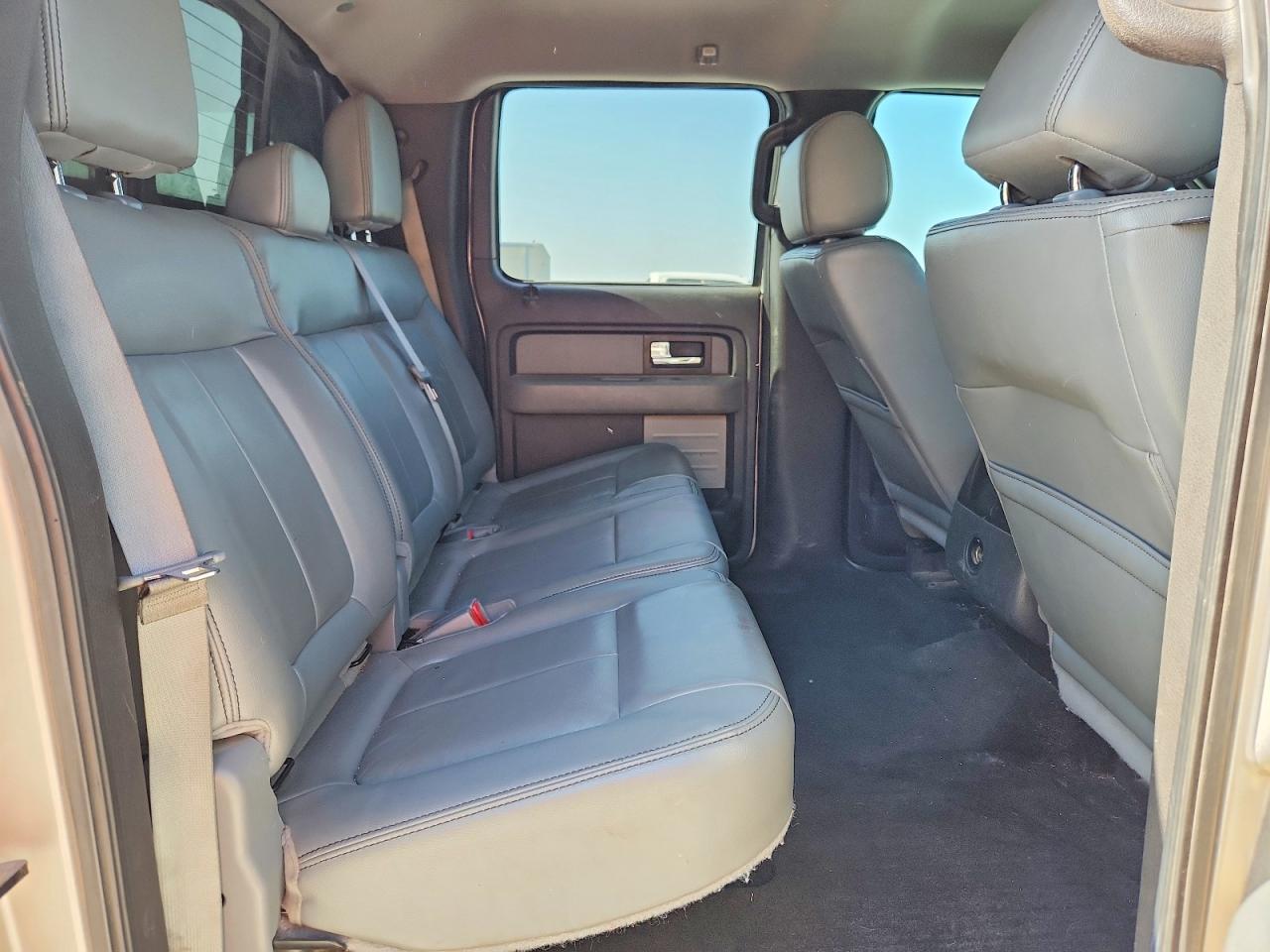 2014 Ford F150 Supercrew Silver vin: 1FTFW1EF0EKF72435