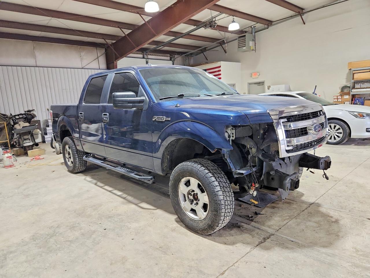 2014 Ford F150 Supercrew Blue vin: 1FTFW1EF0EKG00587